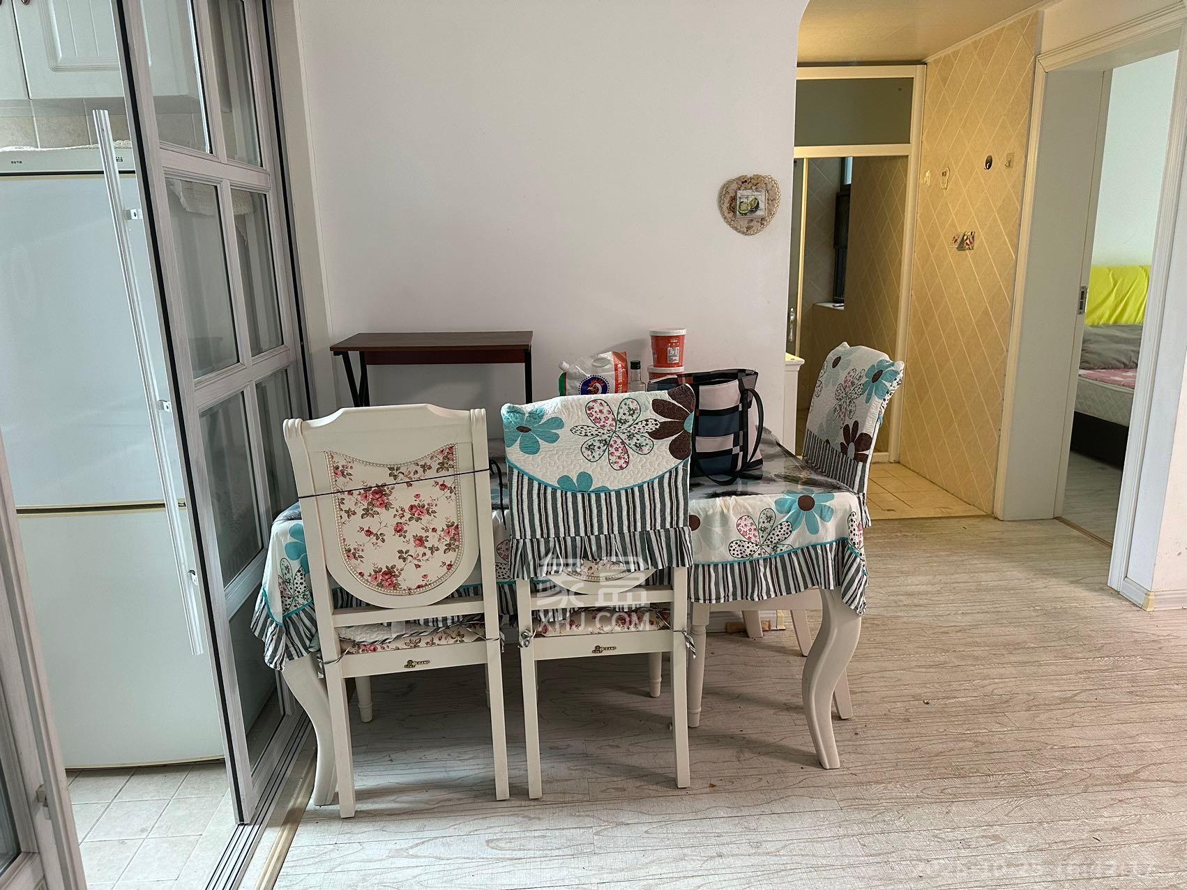 颐和佳园 2室2厅1卫 1800.0元/月 颐和佳园 2室2厅1卫 1800.0元/月室内图