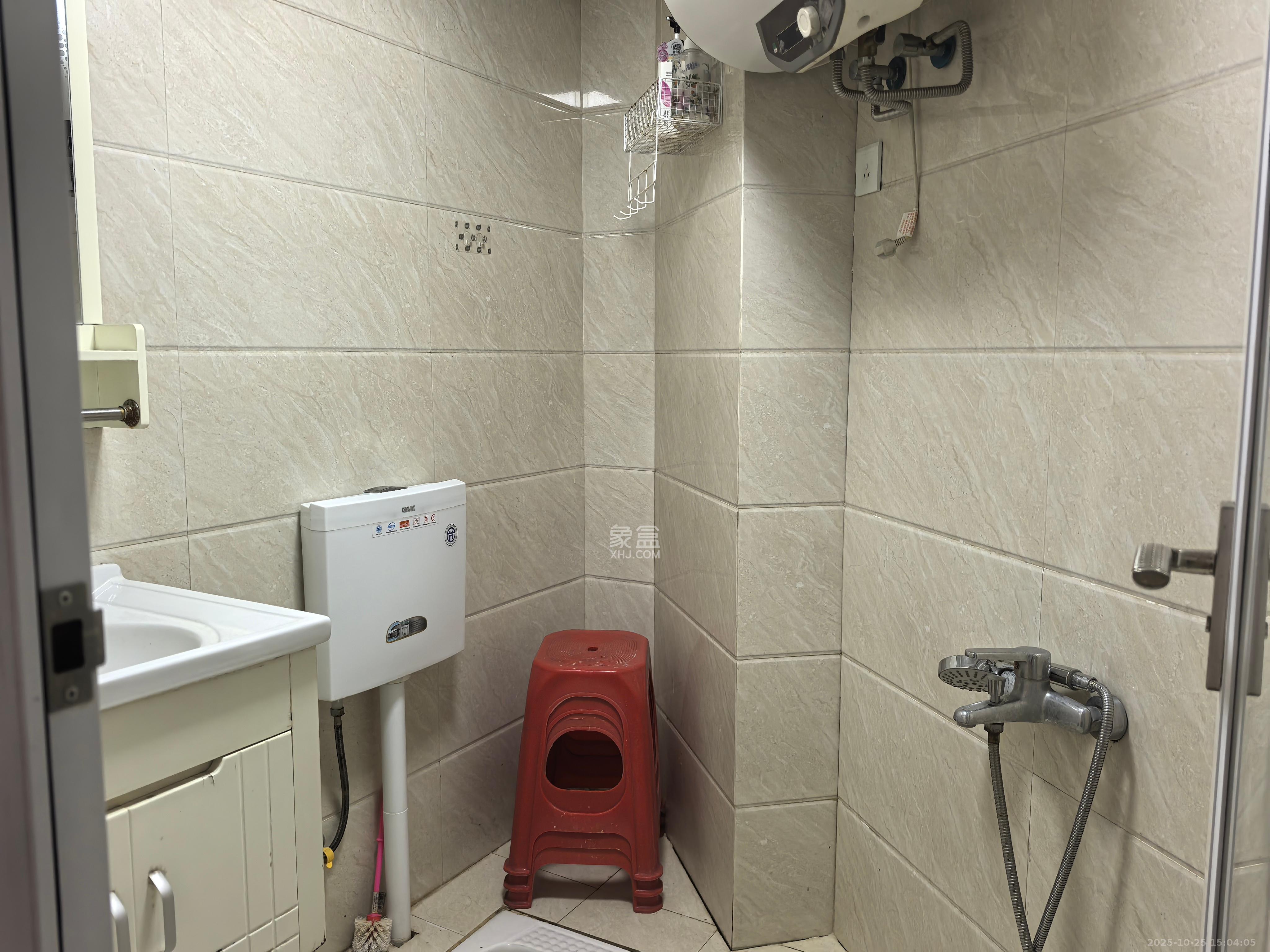 宏聚地中海  1室1厅1卫    1200.0元/月室内图