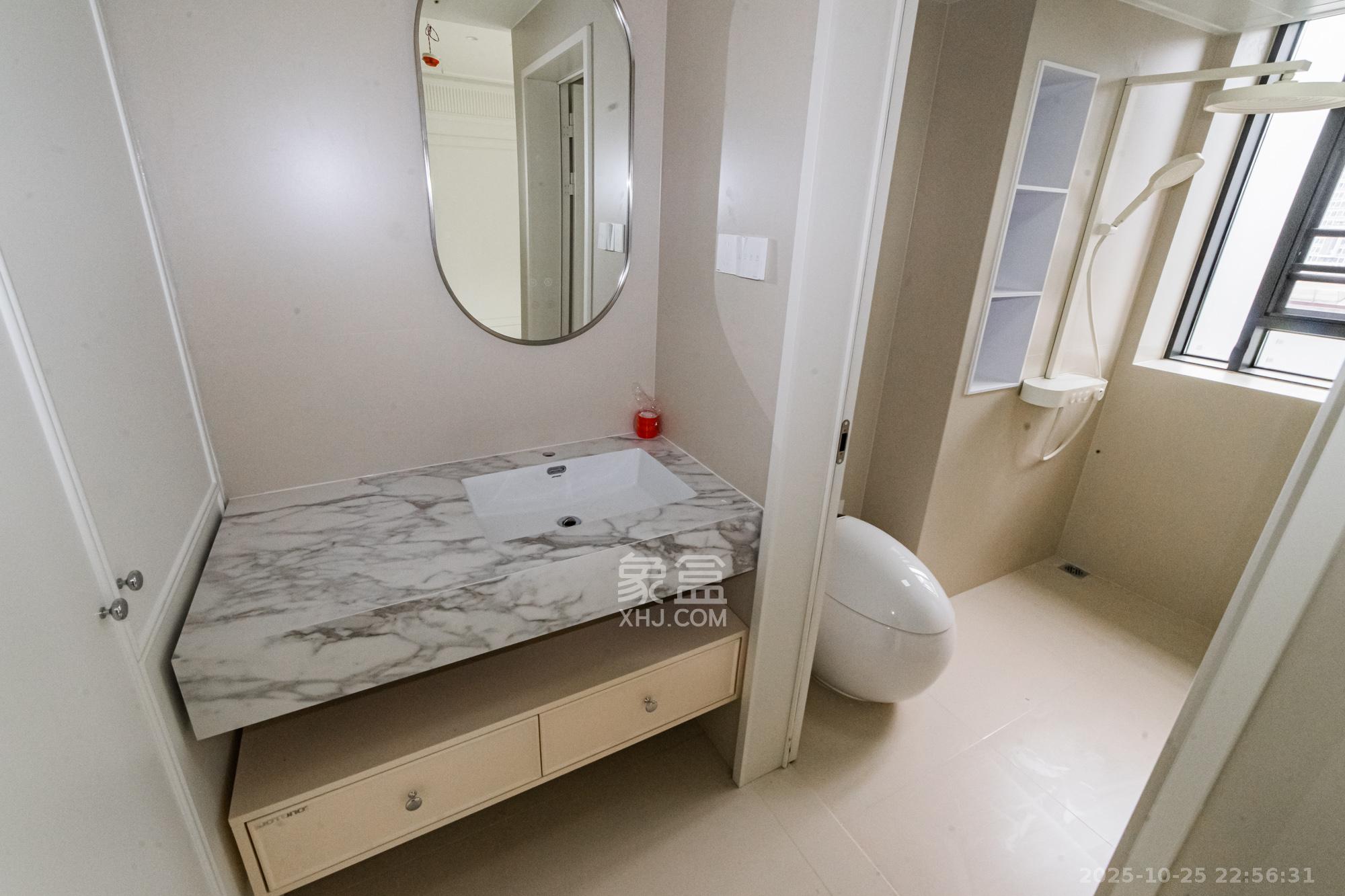 北辰三角洲C2区 3室2厅2卫 168.3万 北辰三角洲C2区 3室2厅2卫 168.3万卫生间