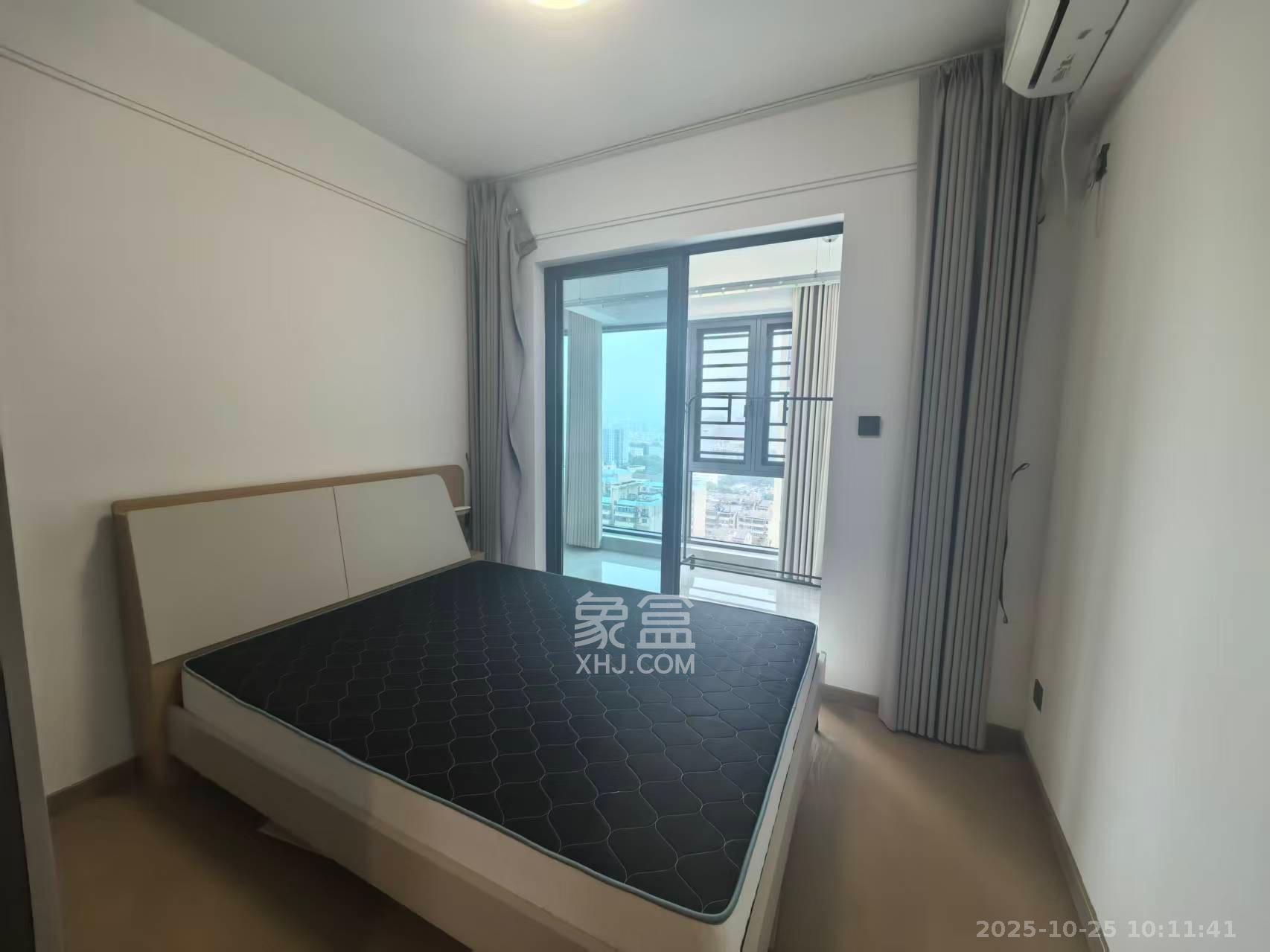 长房悦香山  3室2厅2卫    3200.0元/月室内图