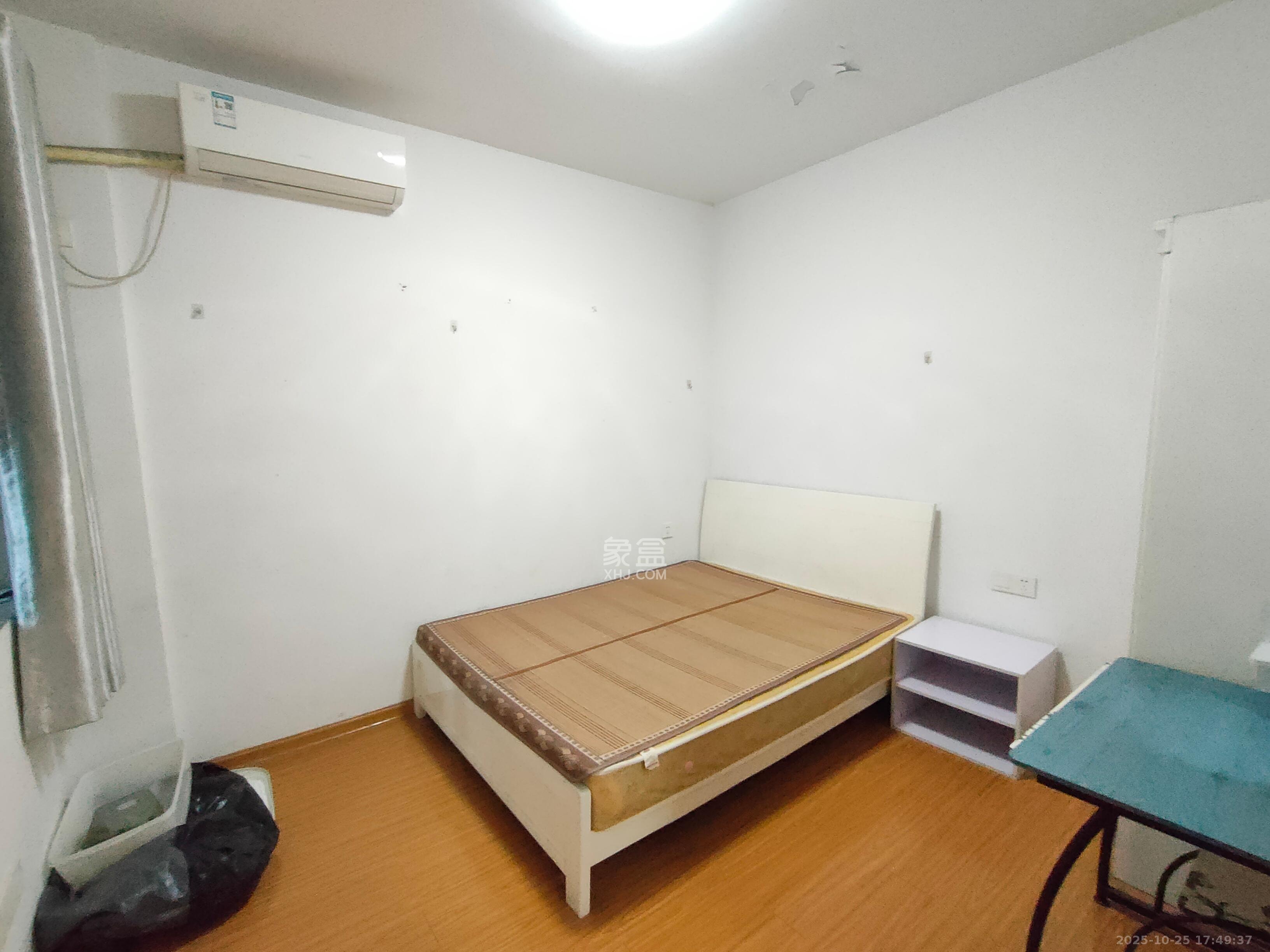 锦湘国际星城四期(金丽苑)  2室2厅1卫    2000.0元/月 锦湘国际星城四期(金丽苑)  2室2厅1卫    2000.0元/月室内图