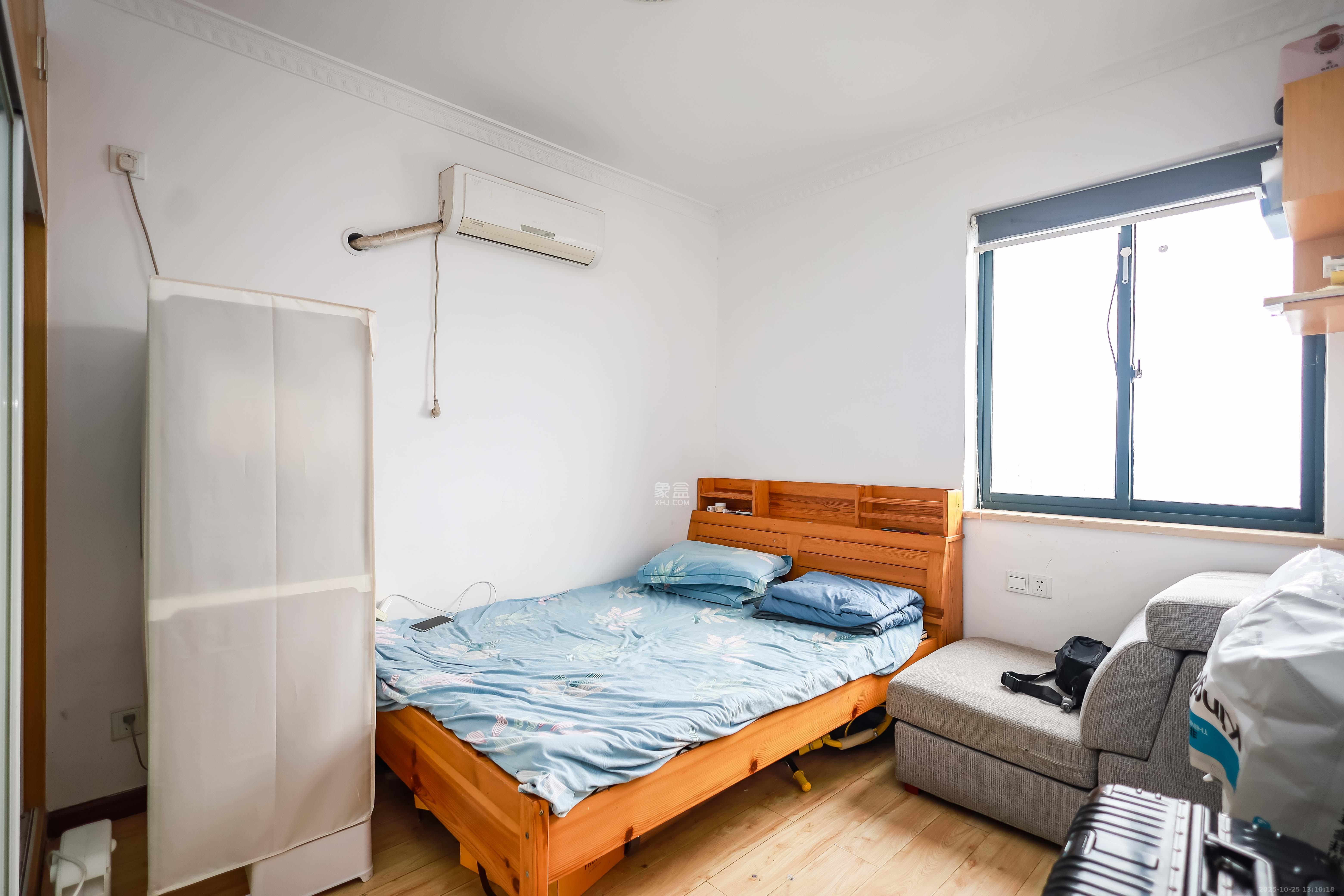 诚兴园 2室2厅1卫 65.0万 诚兴园 2室2厅1卫 65.0万卧室