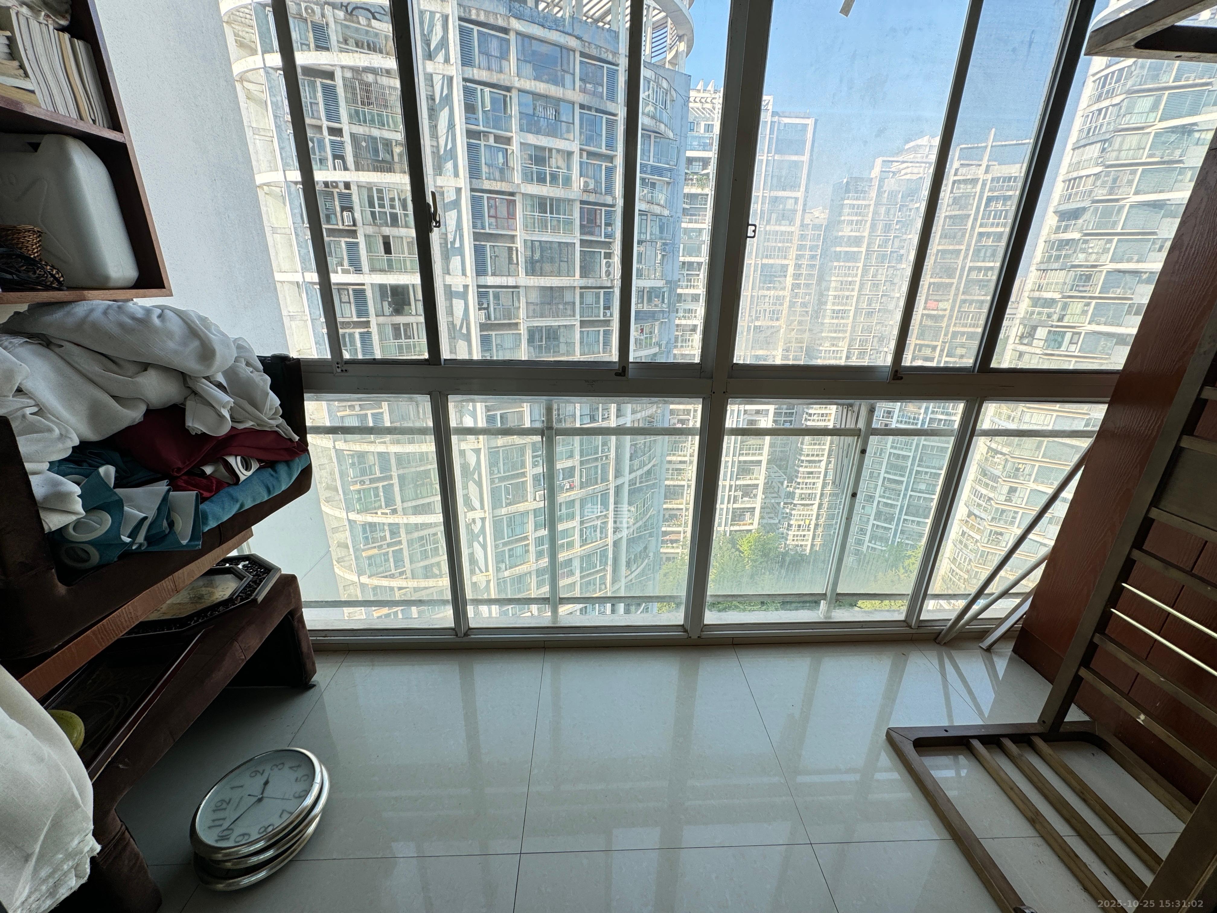 美林银谷  3室2厅2卫    3000.0元/月室内图