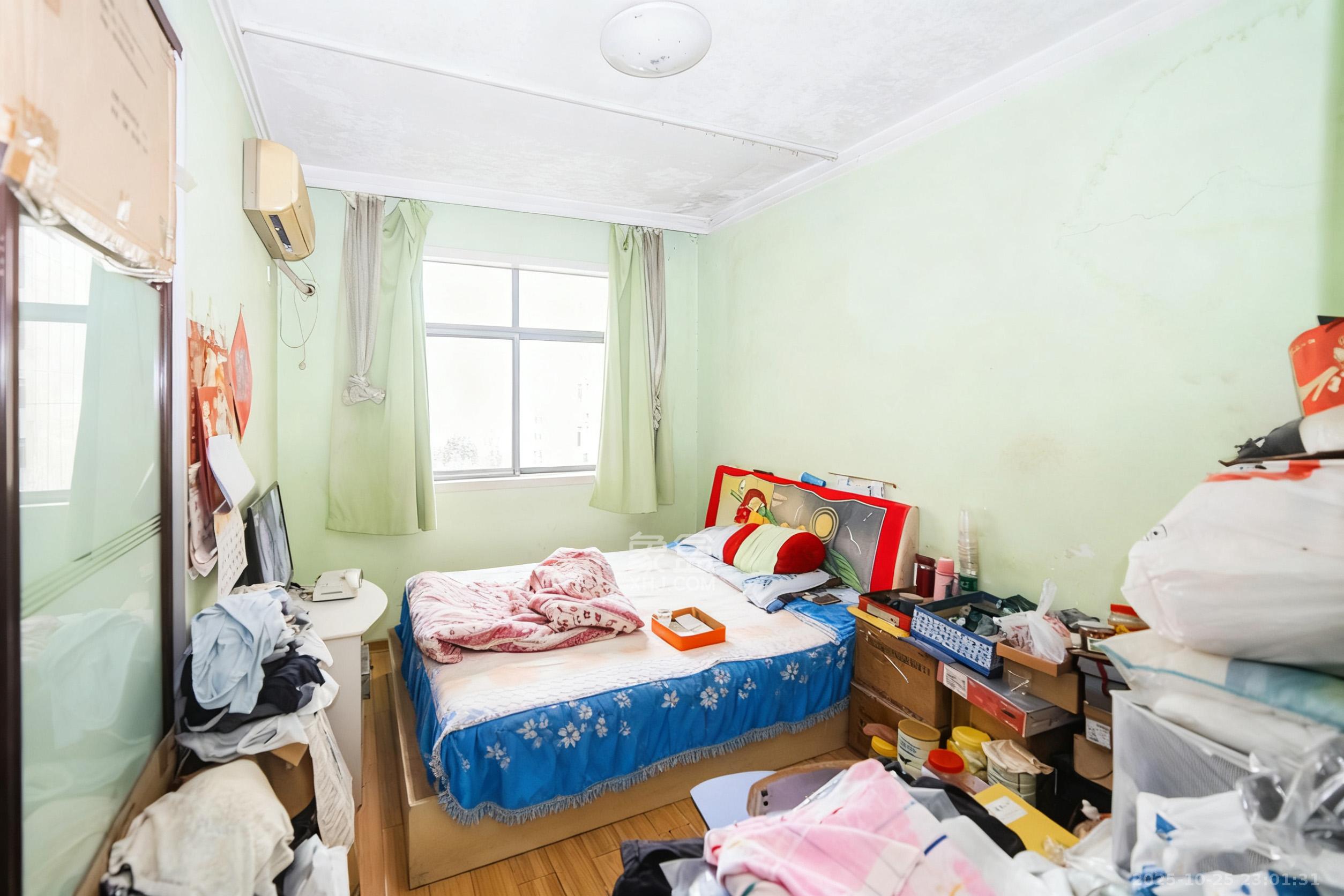 万煦园 3室2厅2卫 77.8万 万煦园 3室2厅2卫 77.8万卧室