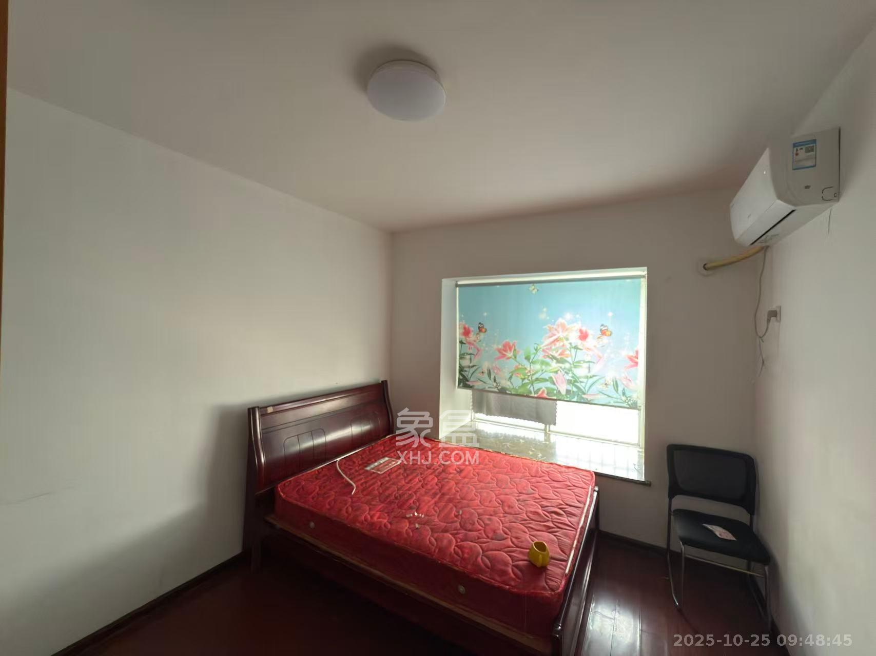 星典时代  3室2厅2卫    2600.0元/月室内图