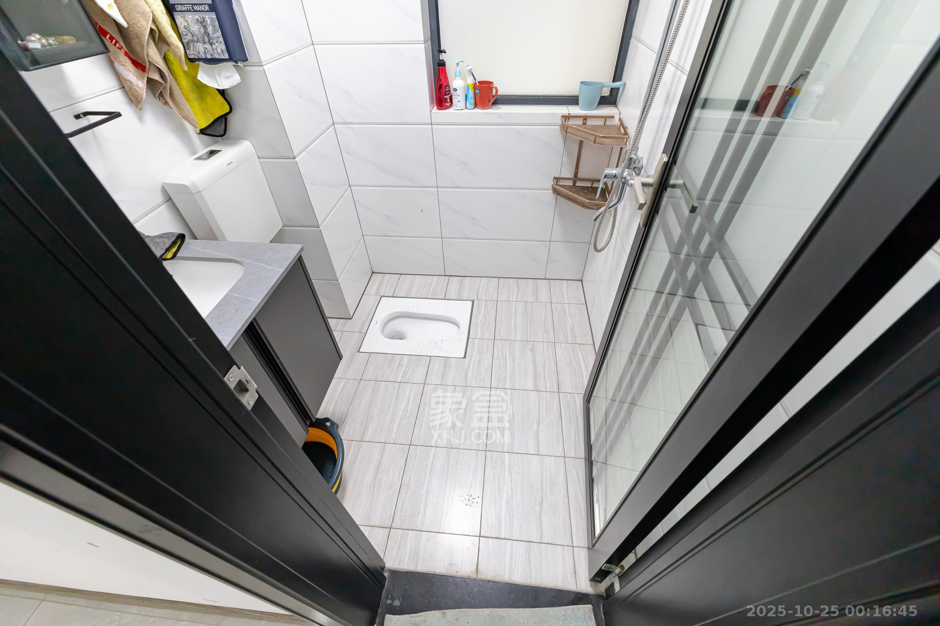 明发阅江悦府  3室2厅2卫    102.8万 明发阅江悦府  3室2厅2卫    102.8万卫生间