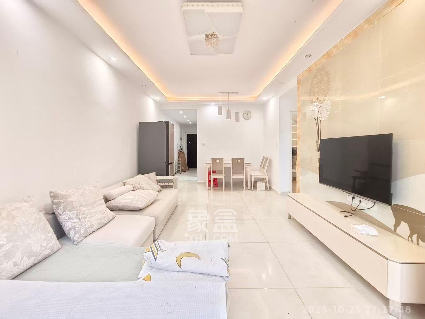 福泽园 2室2厅1卫 2300.0元/月 福泽园 2室2厅1卫 2300.0元/月室内图