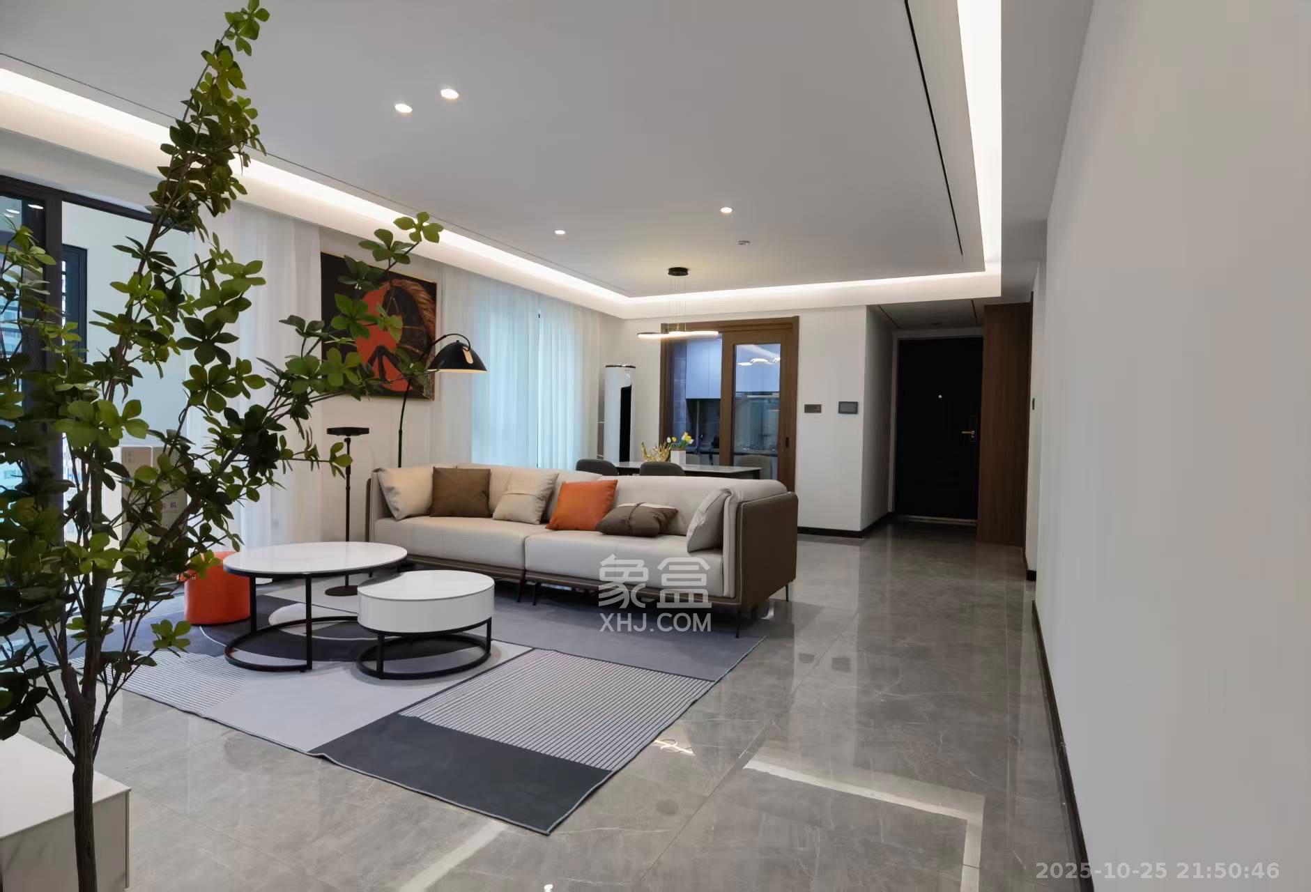 卓越中寰  4室2厅2卫    6300.0元/月 卓越中寰  4室2厅2卫    6300.0元/月室内图