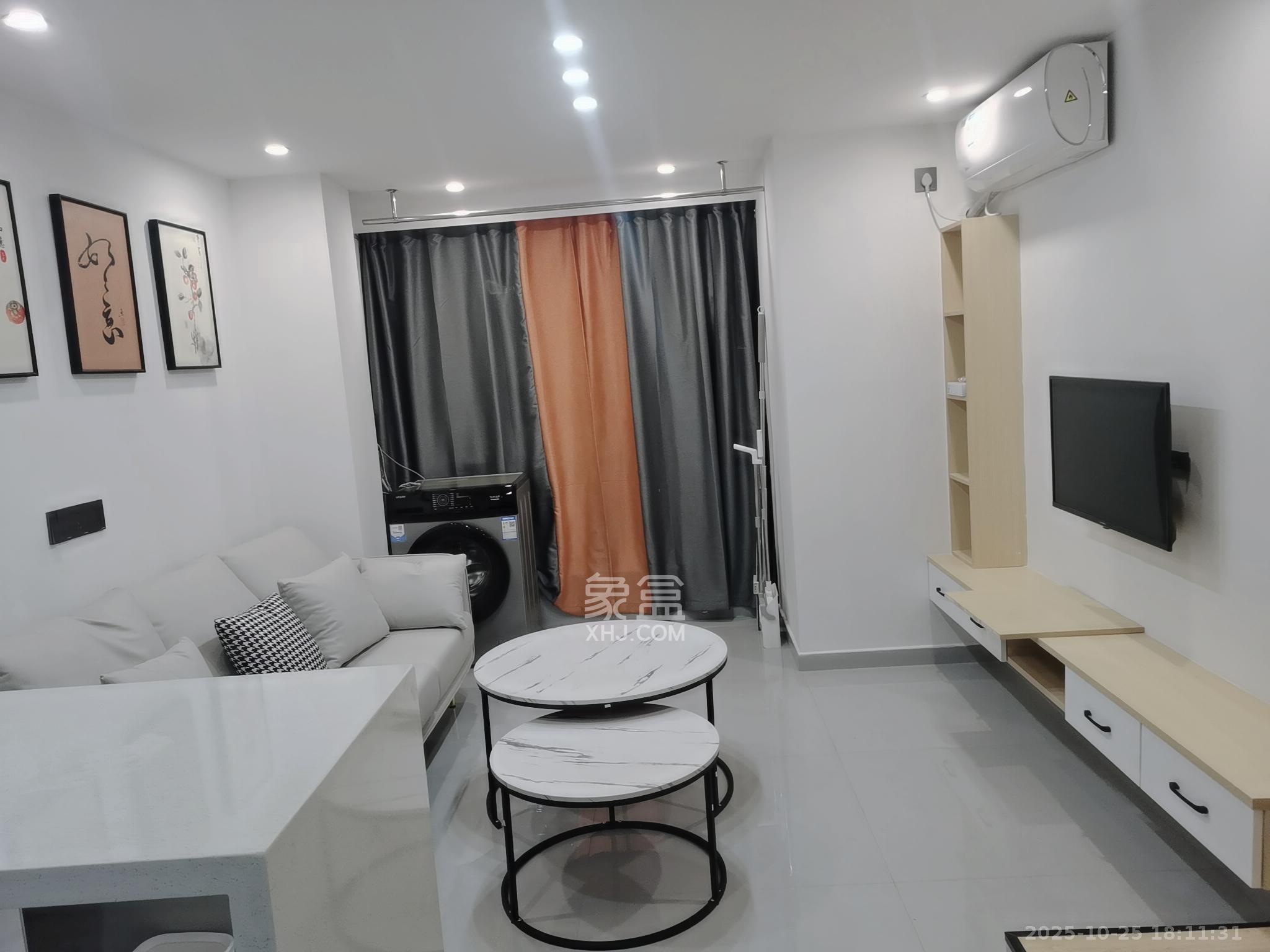 新长海漓湘悦  2室1厅1卫    1900.0元/月