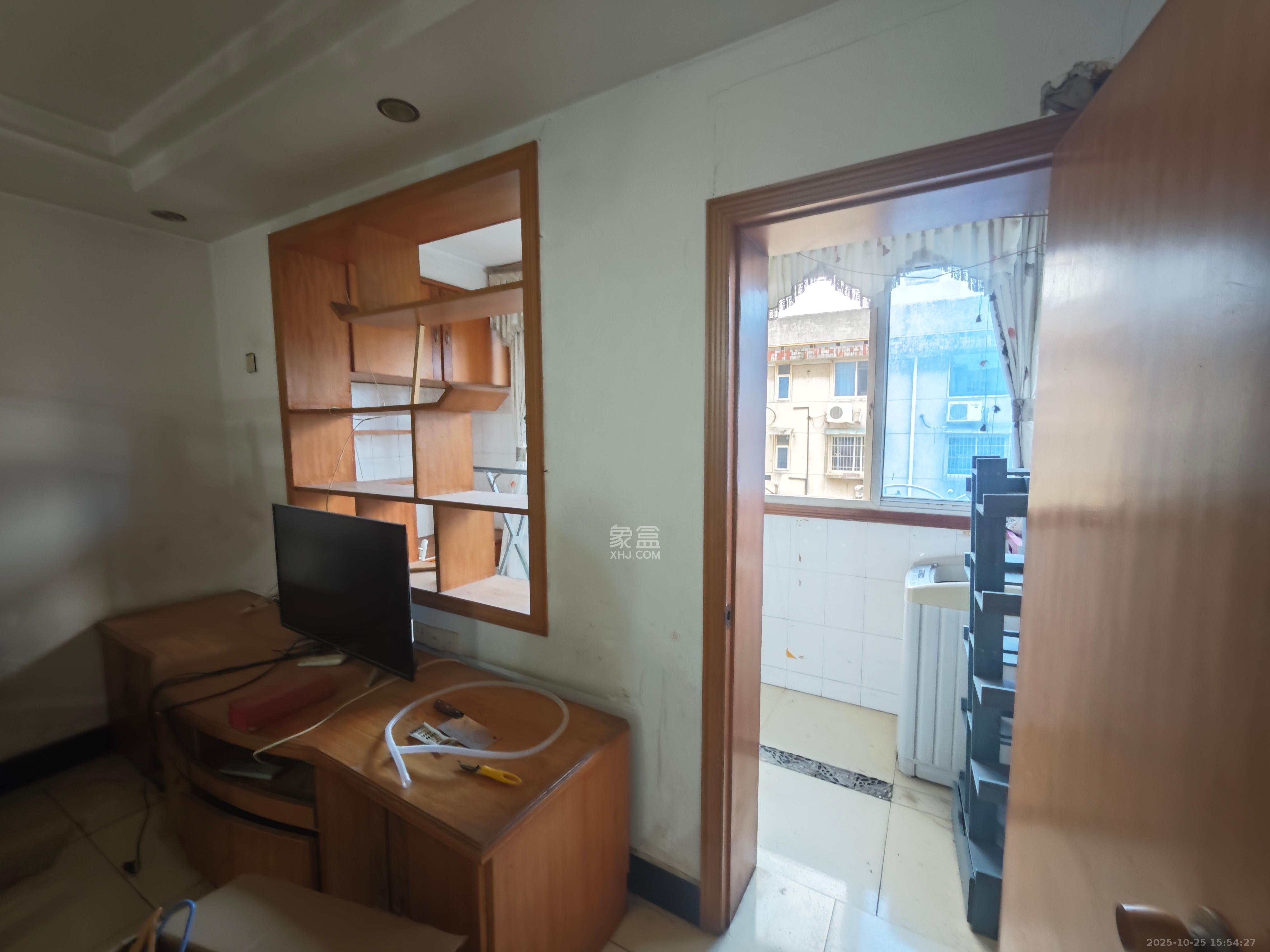 广厦新村  1室1厅1卫    1000.0元/月