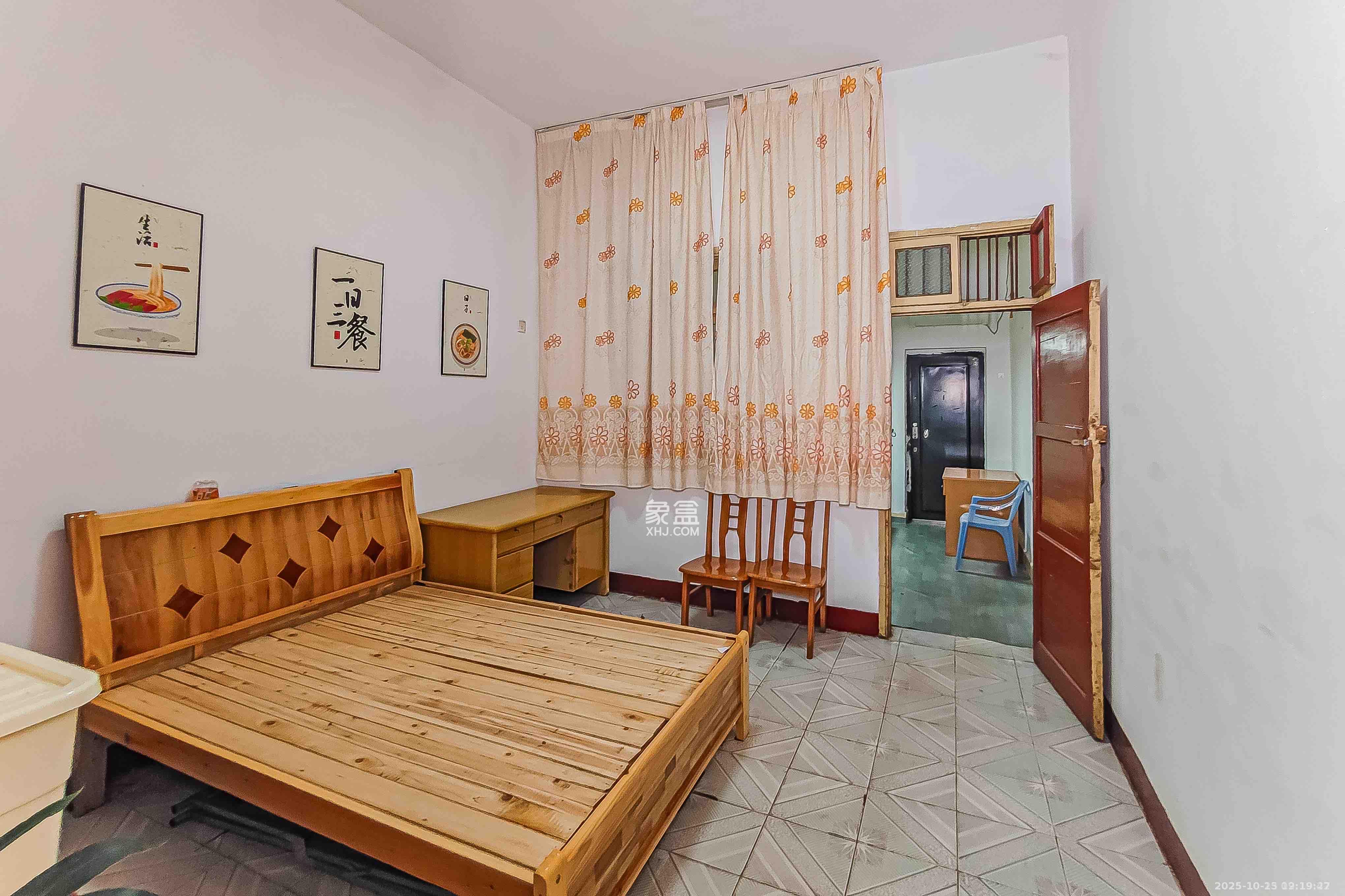 长沙理工大学东院西院  3室2厅1卫    2000.0元/月室内图