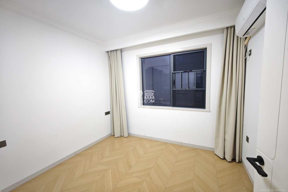 旭日嘉苑 2室2厅1卫 2700.0元/月 旭日嘉苑 2室2厅1卫 2700.0元/月室内图