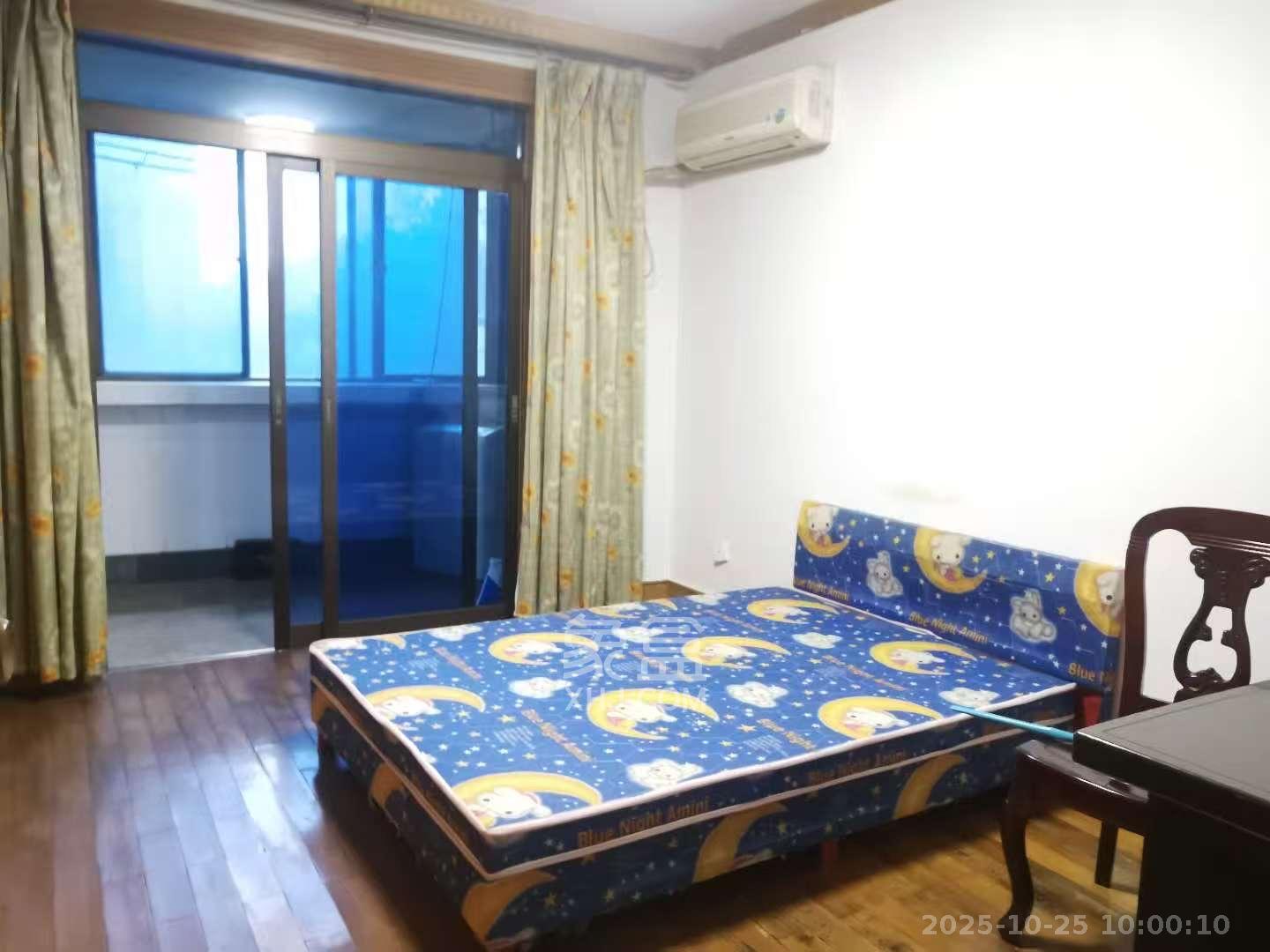 窑岭光大银行宿舍  2室2厅1卫    2100.0元/月室内图