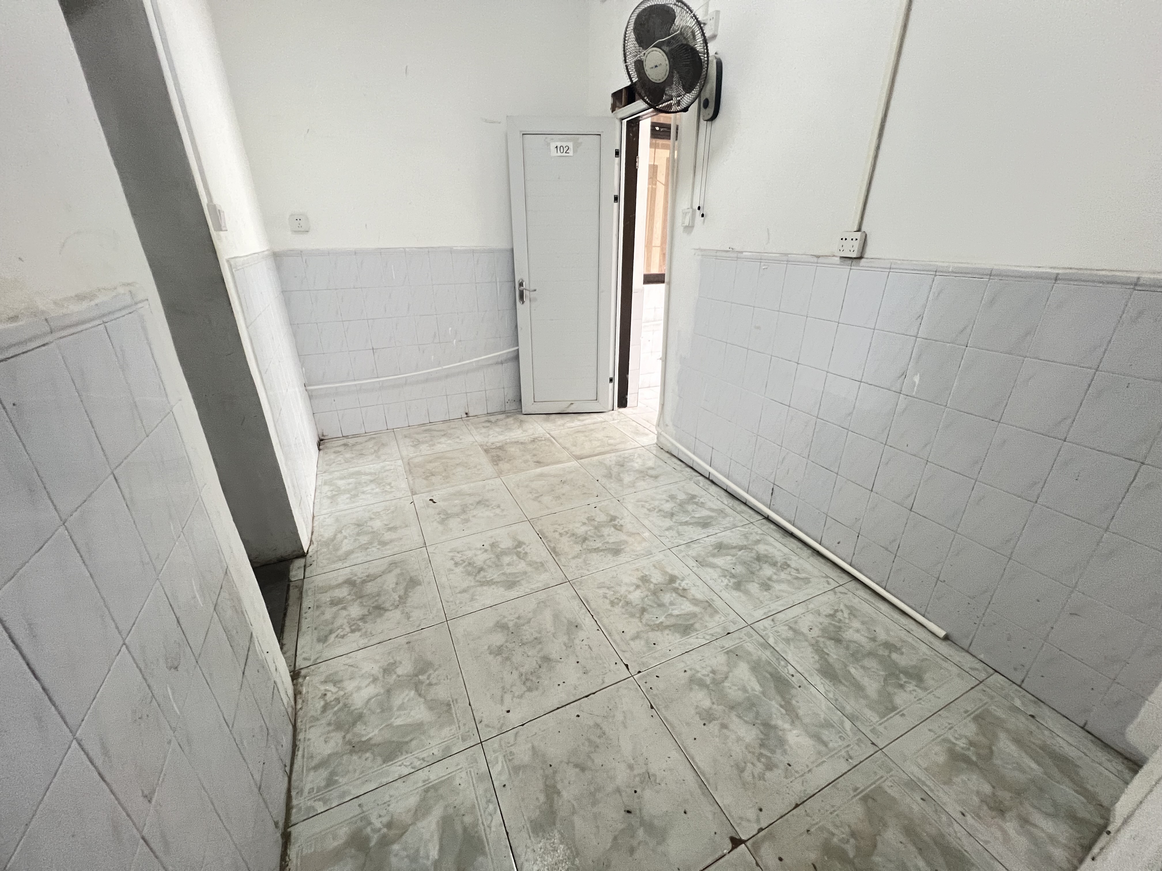 国贸大院  3室1厅1卫    3000.0元/月室内图