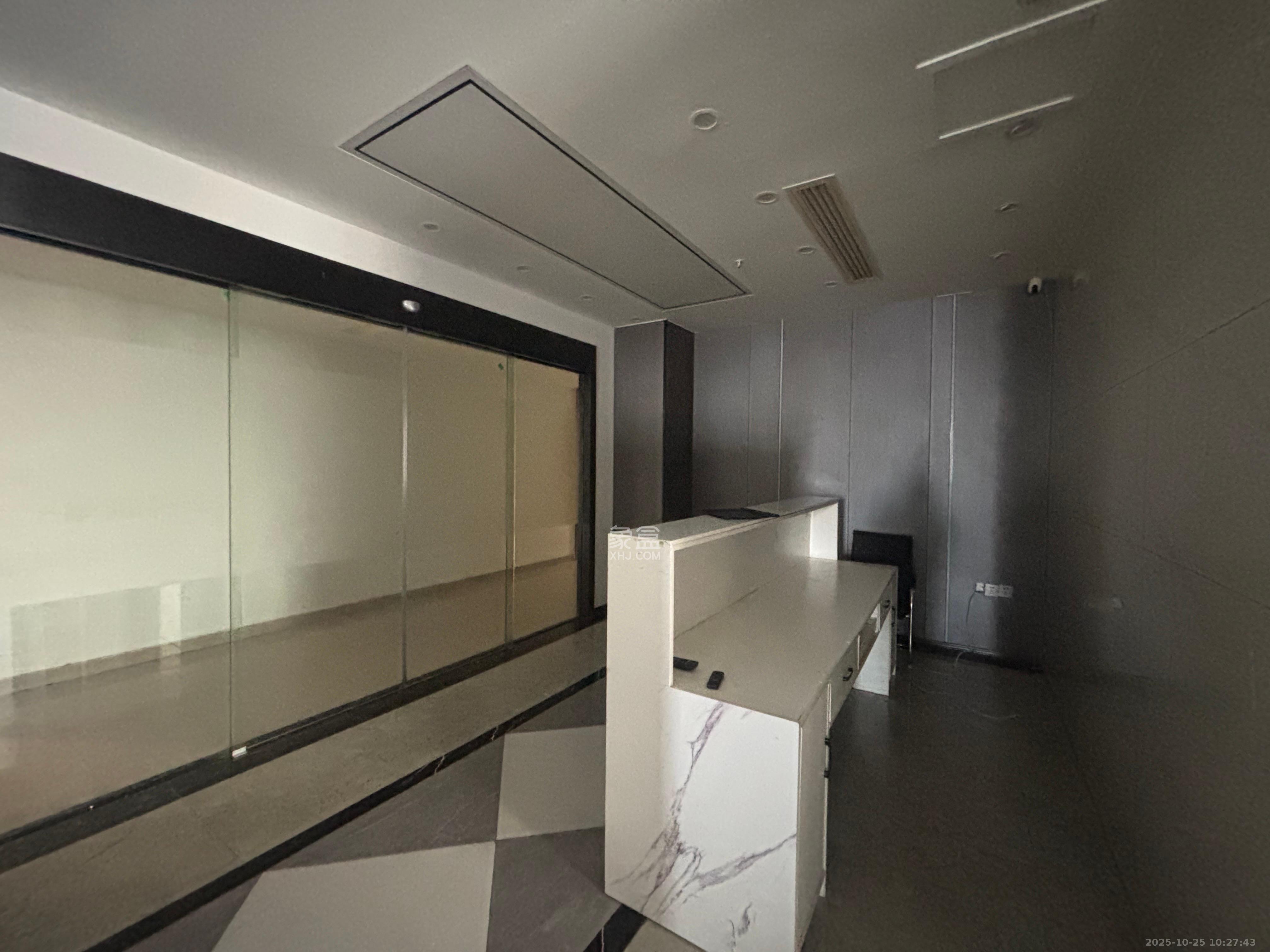 金科时代中心   286.78㎡      6800.0元/月室内图