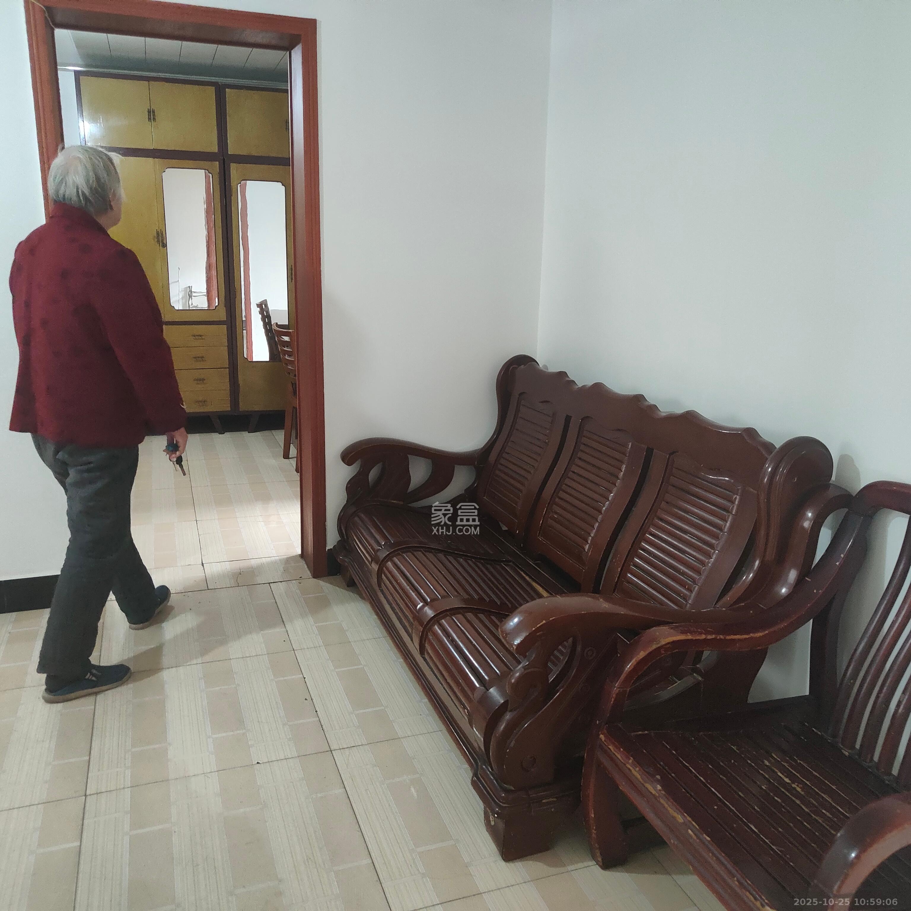 金石蓉园 3室1厅1卫 1000.0元/月 金石蓉园 3室1厅1卫 1000.0元/月室内图