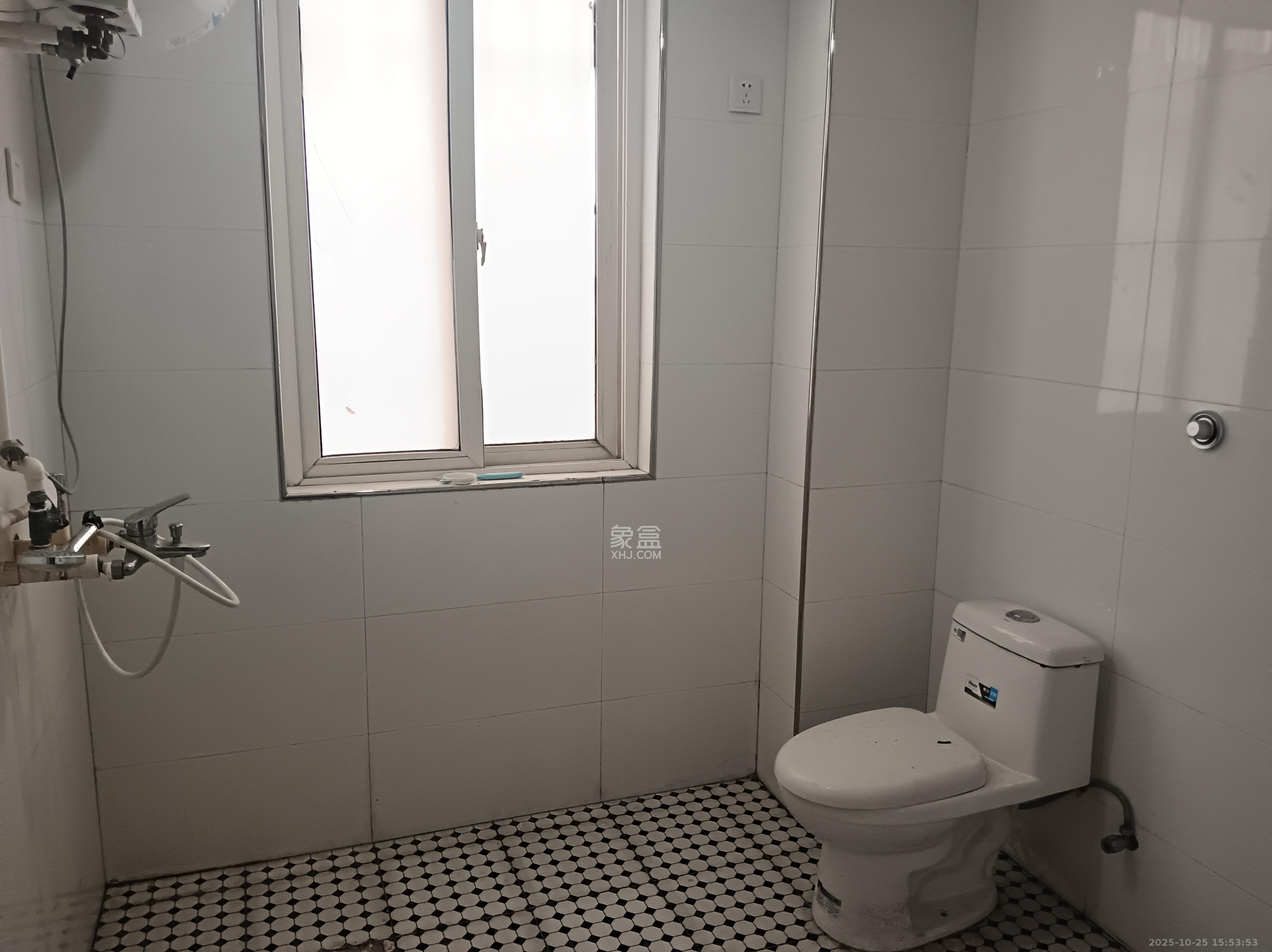 东门尚苑  3室2厅2卫    1600.0元/月室内图