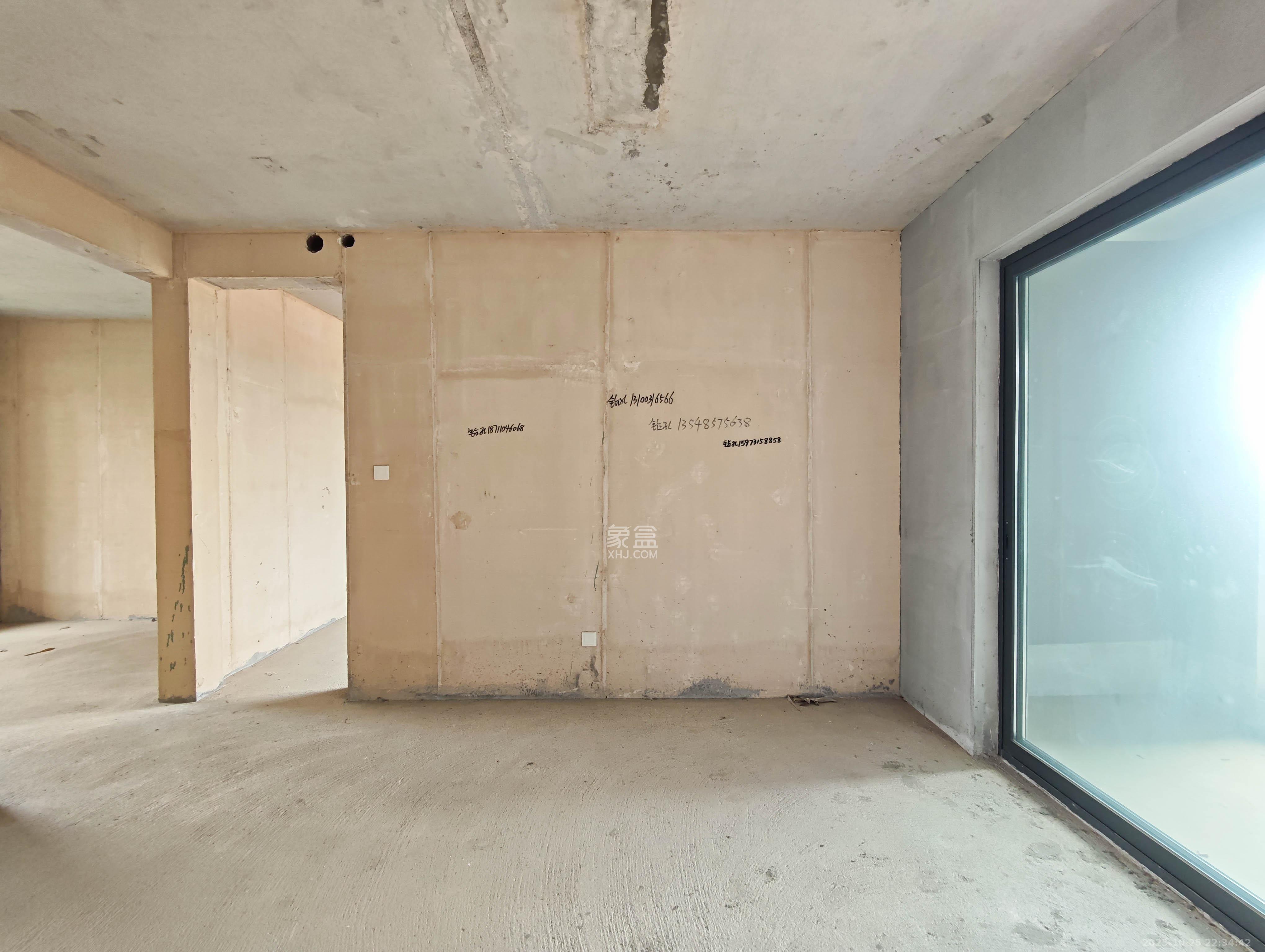 新城明昱东方  0室0厅0卫    104.0万