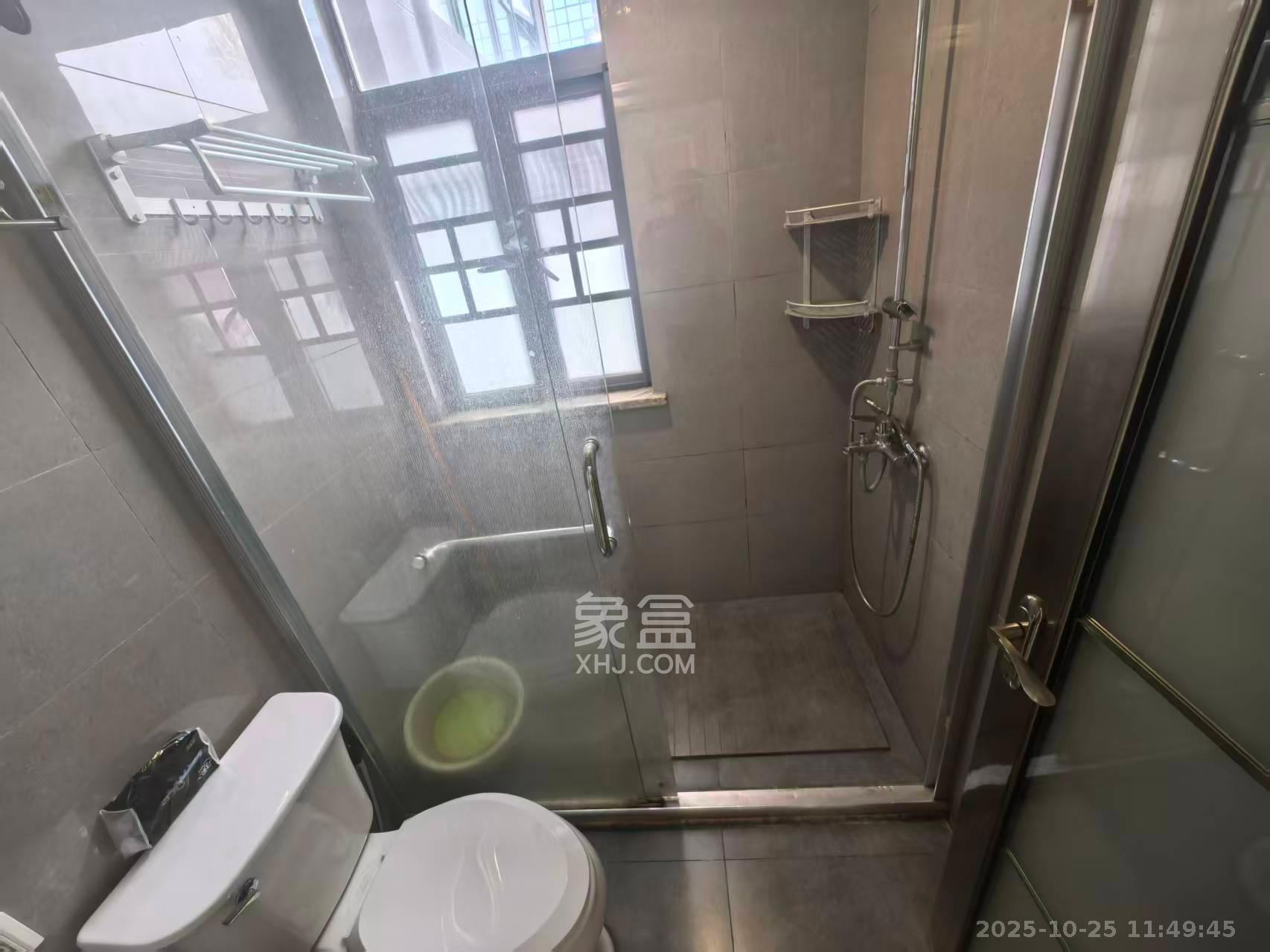 恒伟湘江时代  3室1厅1卫    3100.0元/月室内图