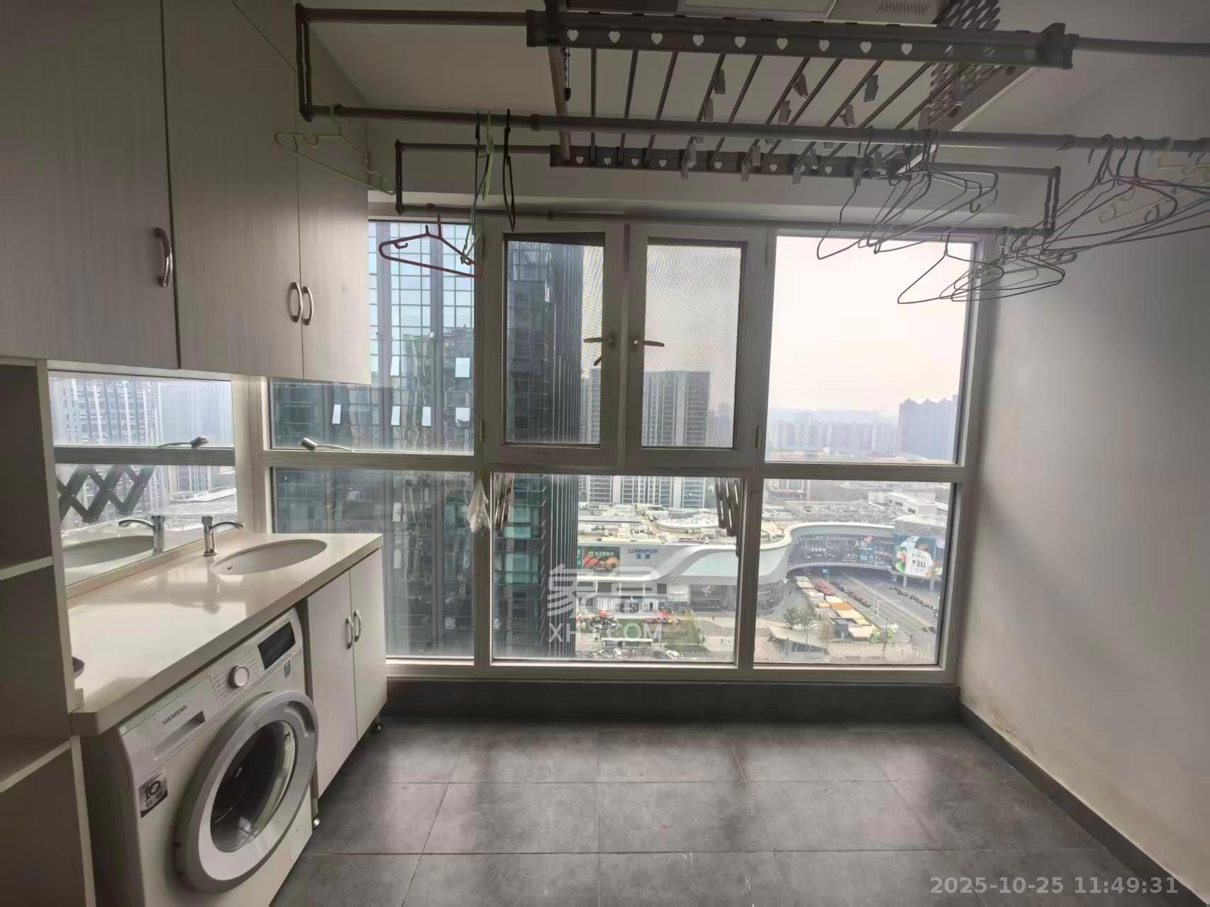 恒伟湘江时代 3室1厅1卫 3100.0元/月 恒伟湘江时代 3室1厅1卫 3100.0元/月室内图