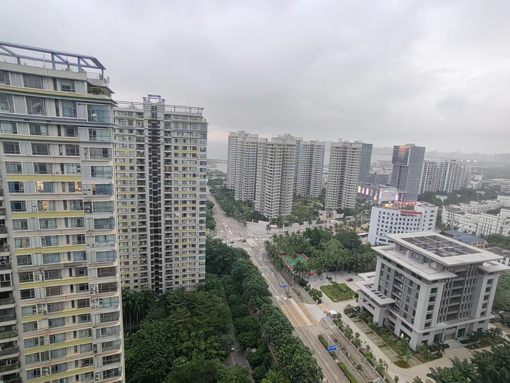 海岸壹号  1室1厅1卫    2000.0元/月室内图