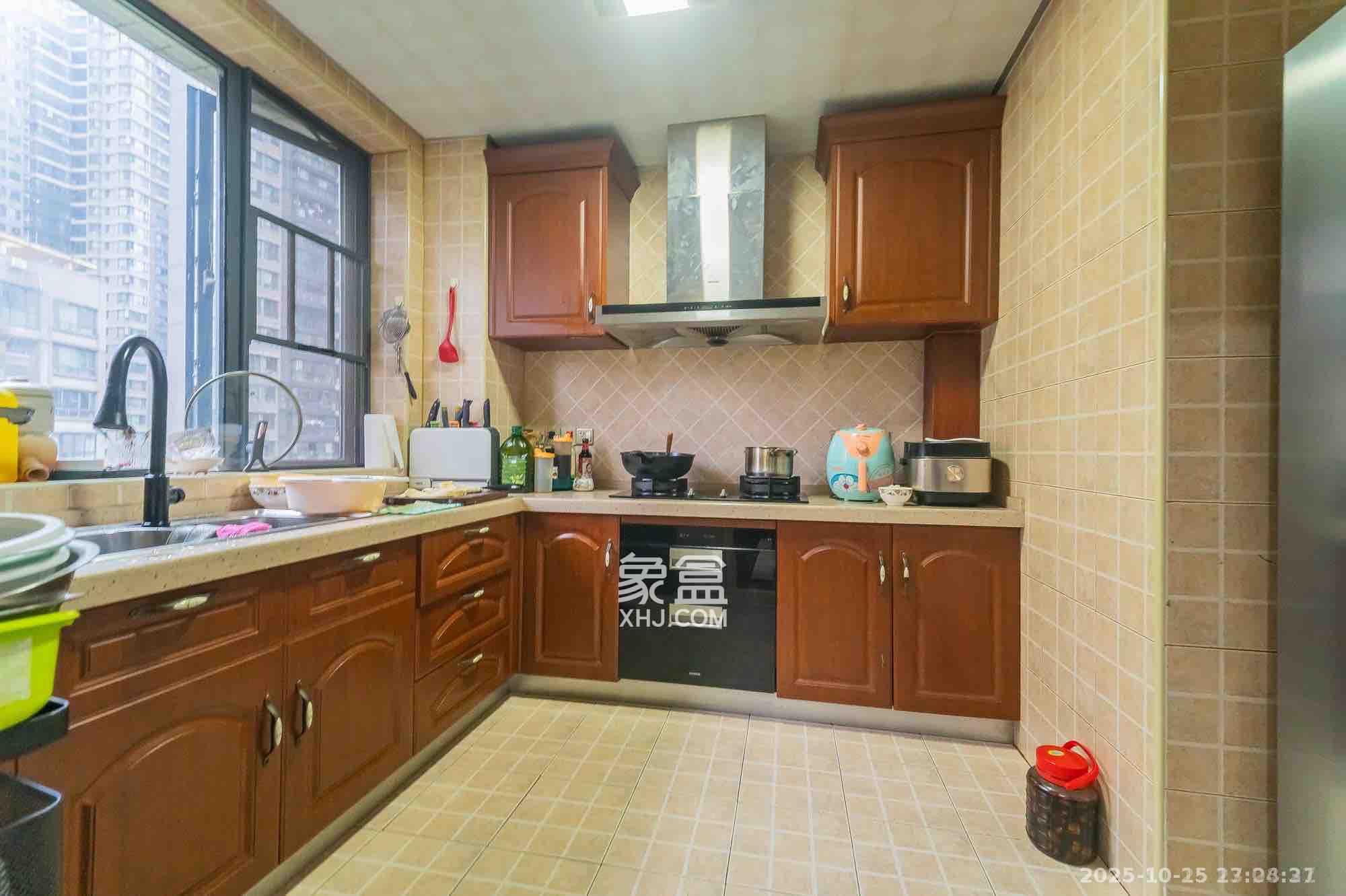 碧桂园威尼斯城  4室2厅2卫    3500.0元/月室内图