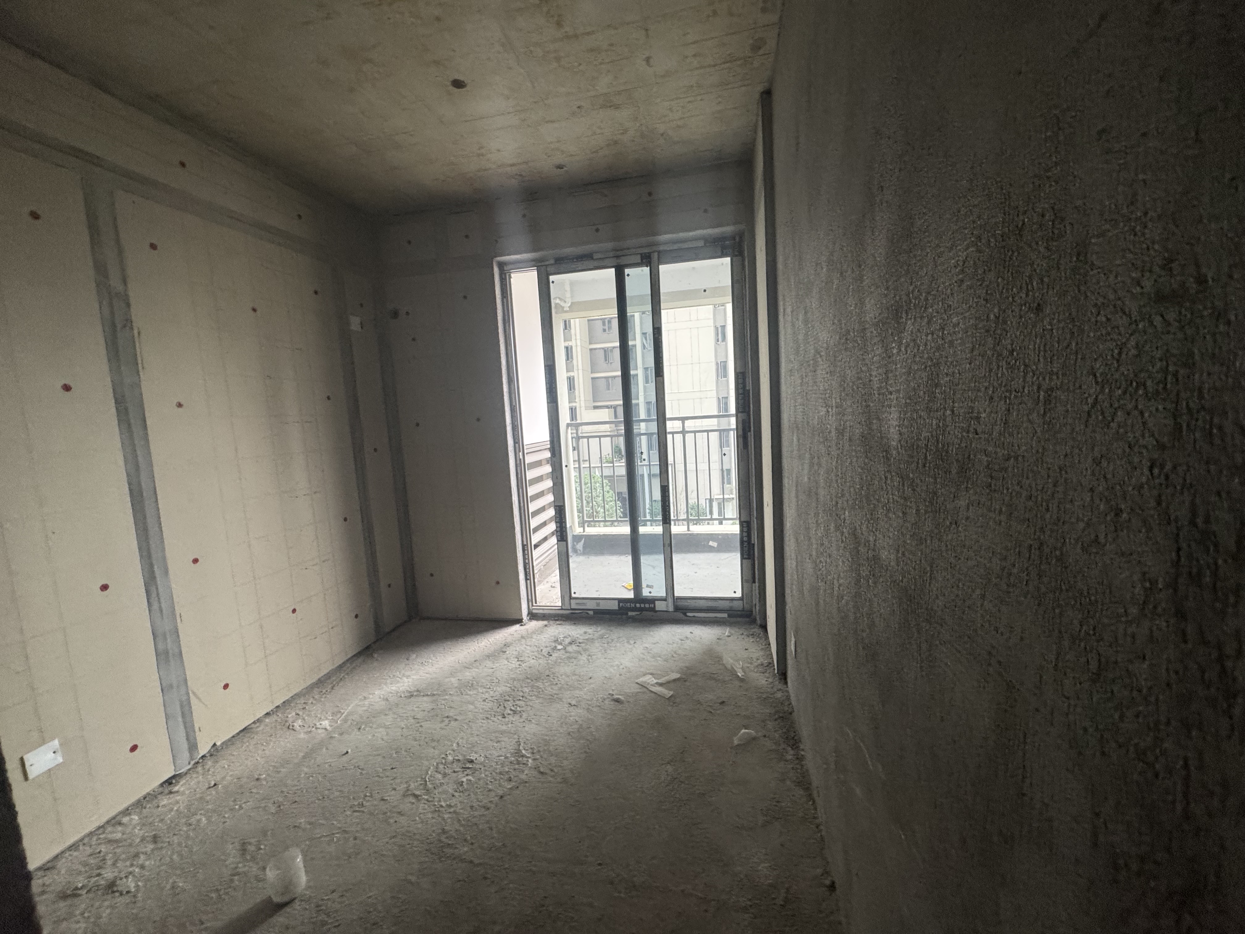 吾悦广场  3室0厅0卫    62.0万客厅