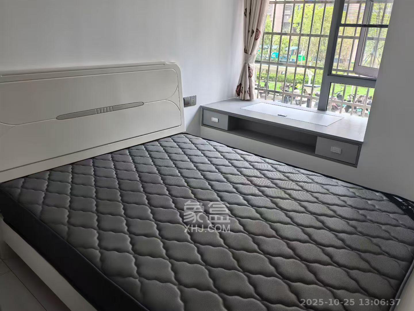 桥头家园二期（桥头家苑二期）  3室1厅2卫    2000.0元/月室内图