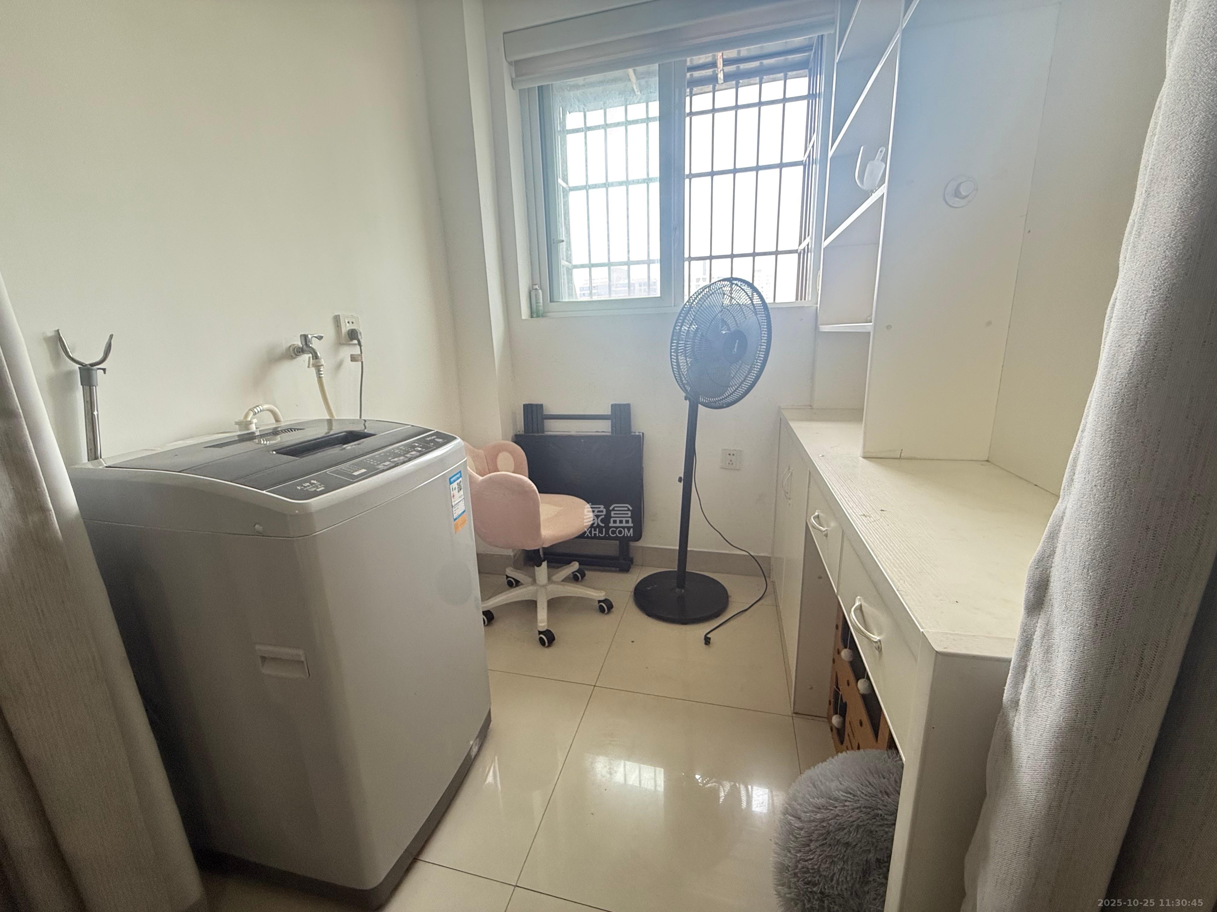 东方航标  1室1厅1卫    1200.0元/月 东方航标  1室1厅1卫    1200.0元/月室内图