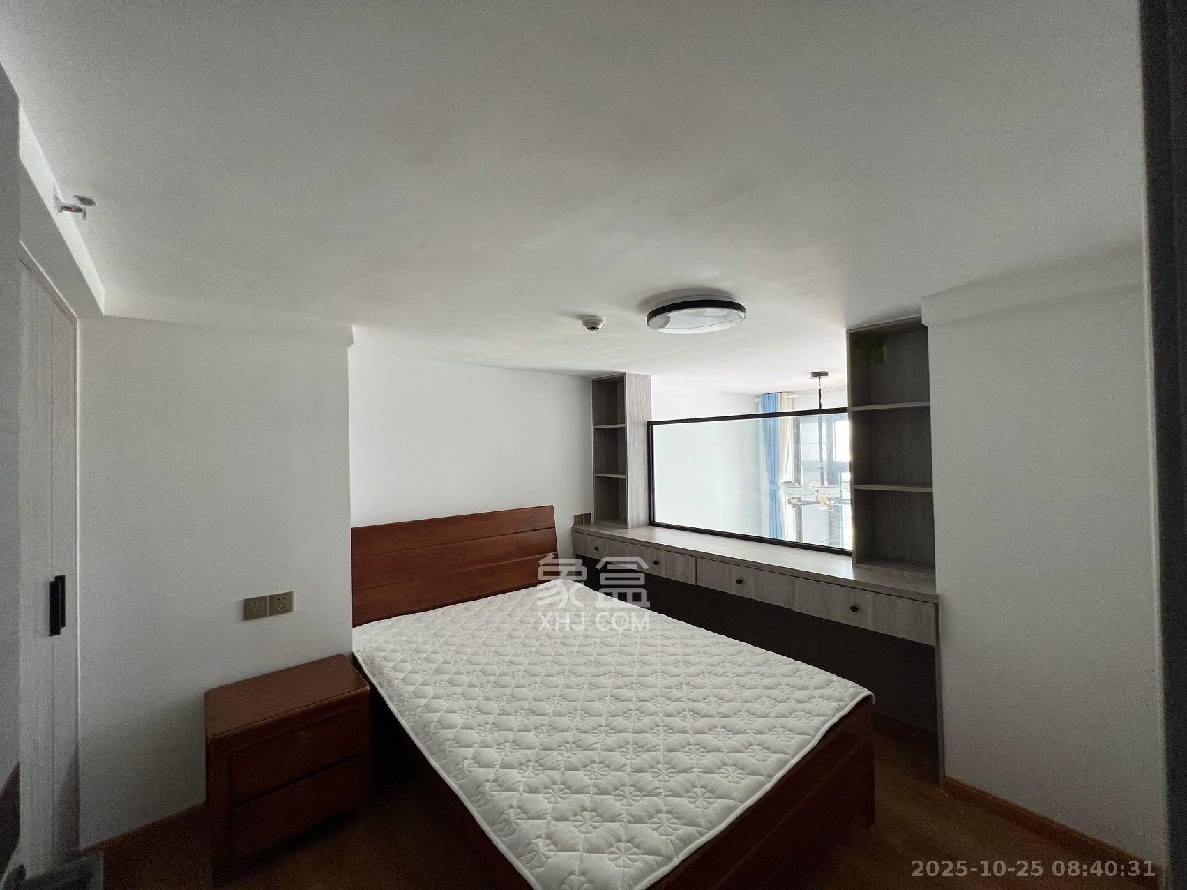 万科金色梦想B区  3室2厅1卫    2700.0元/月 万科金色梦想B区  3室2厅1卫    2700.0元/月室内图