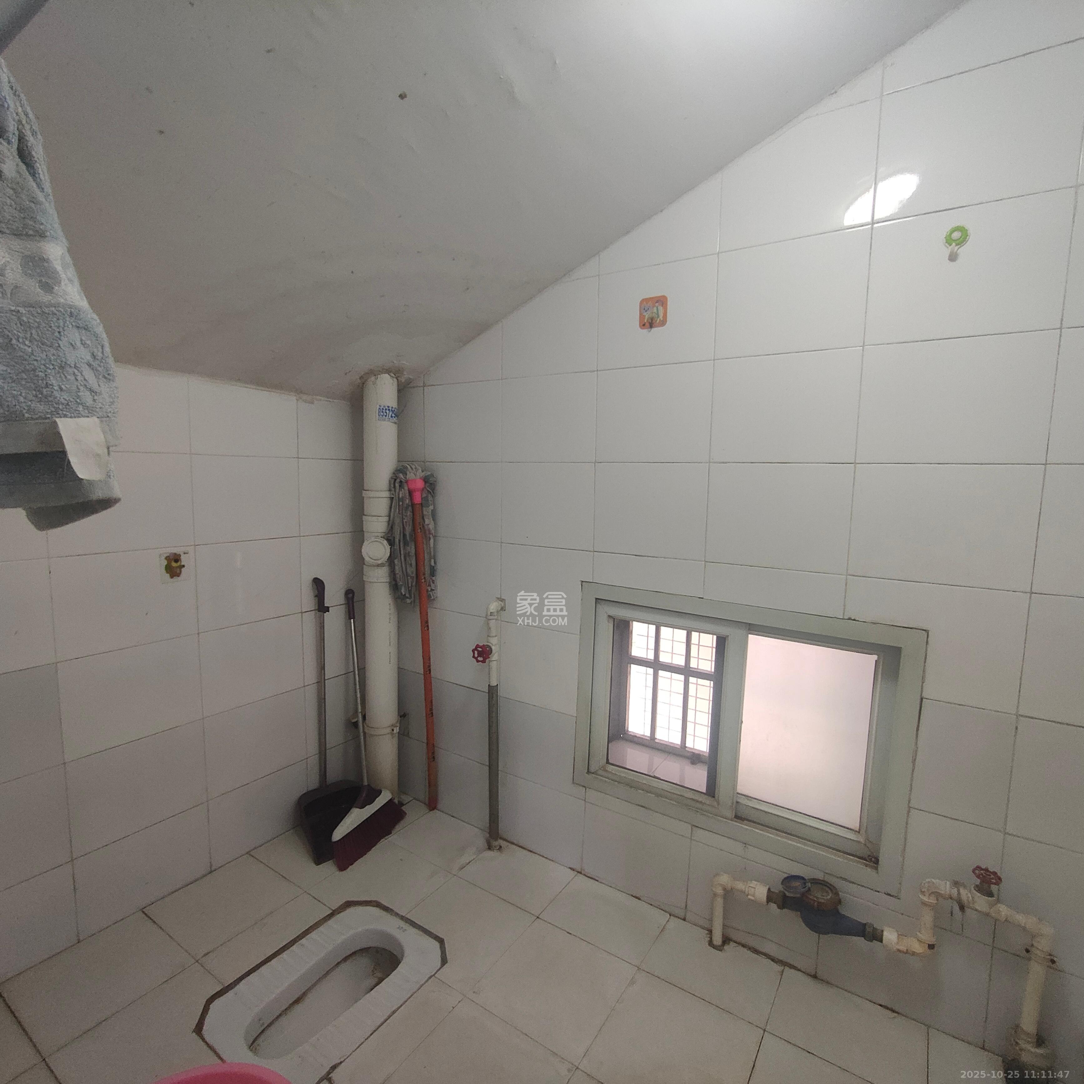 金石蓉园  2室2厅1卫    1200.0元/月室内图