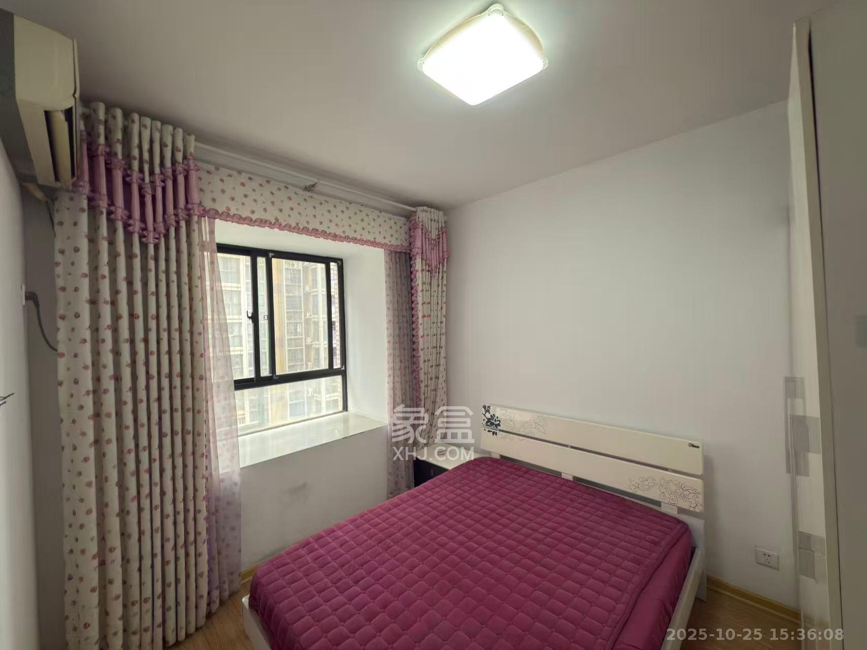 锦湘国际星城三期(锦绣苑)  3室2厅2卫    3000.0元/月 锦湘国际星城三期(锦绣苑)  3室2厅2卫    3000.0元/月室内图