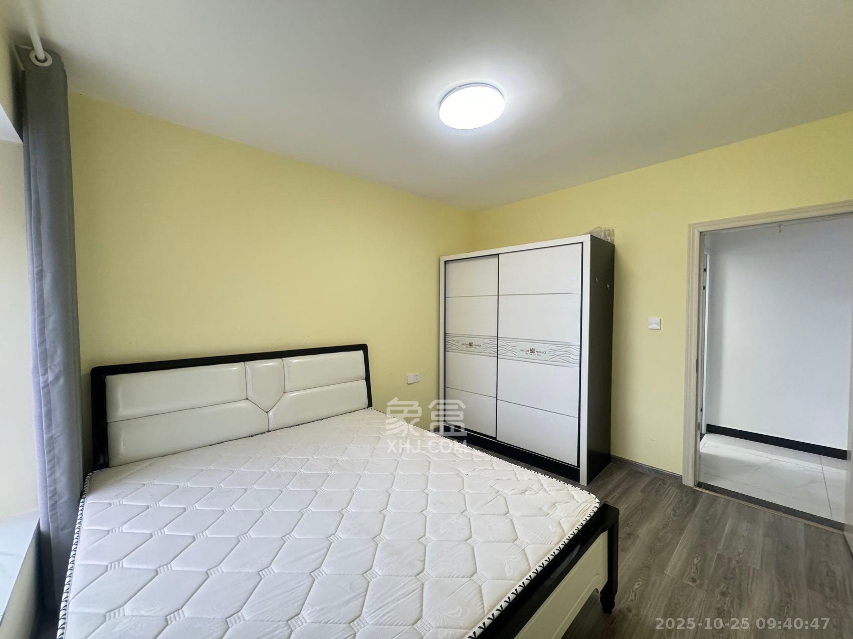 中欣楚天熙苑  2室2厅1卫    2300.0元/月 中欣楚天熙苑  2室2厅1卫    2300.0元/月室内图