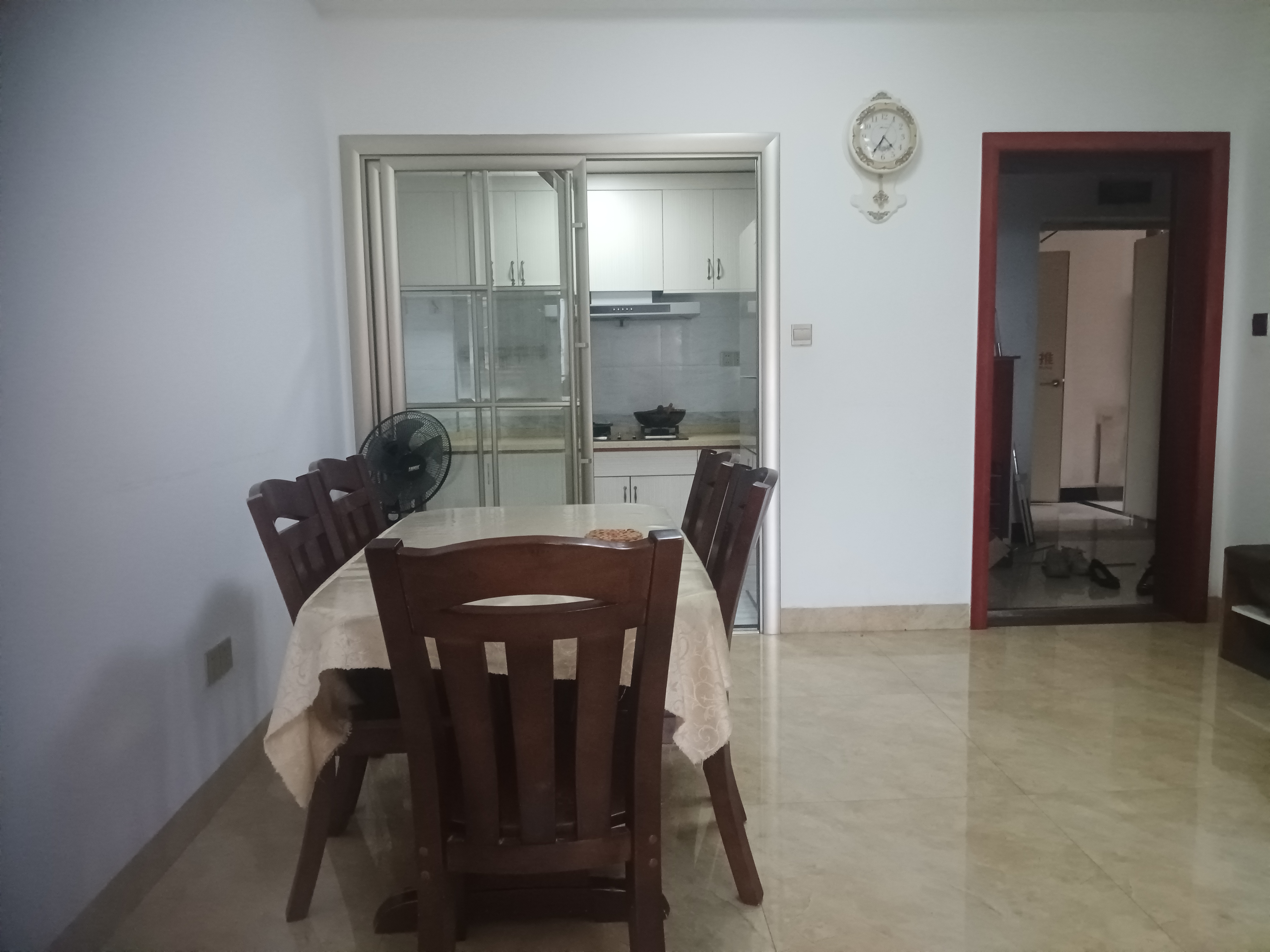 金钟时代城 3室2厅2卫 1800.0元/月 金钟时代城 3室2厅2卫 1800.0元/月室内图