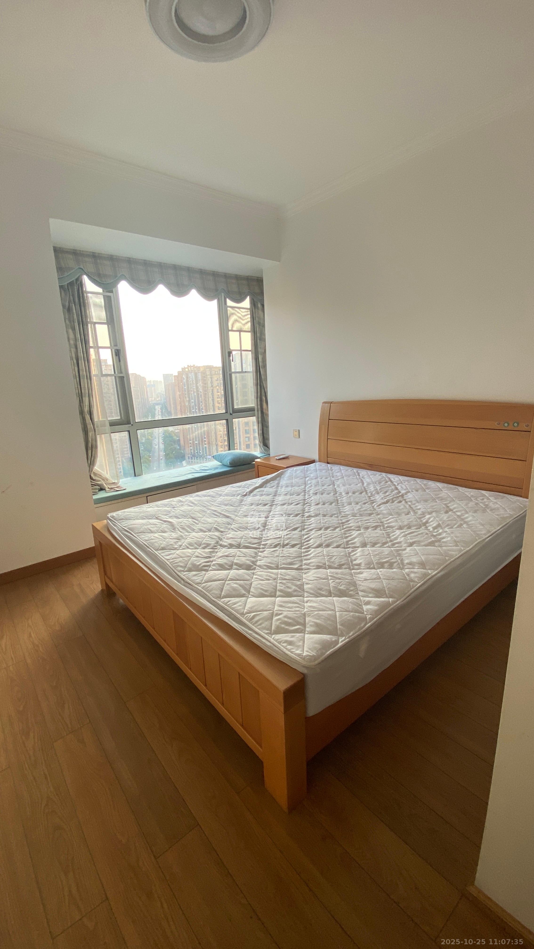 五矿万境水岸二期(五矿万境水岸和苑)  1室2厅1卫    2500.0元/月 五矿万境水岸二期(五矿万境水岸和苑)  1室2厅1卫    2500.0元/月室内图