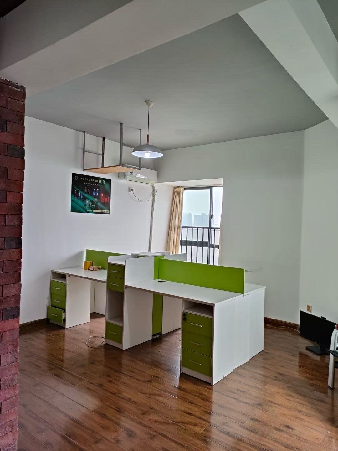 黄金大厦  1室1厅1卫    1500.0元/月室内图