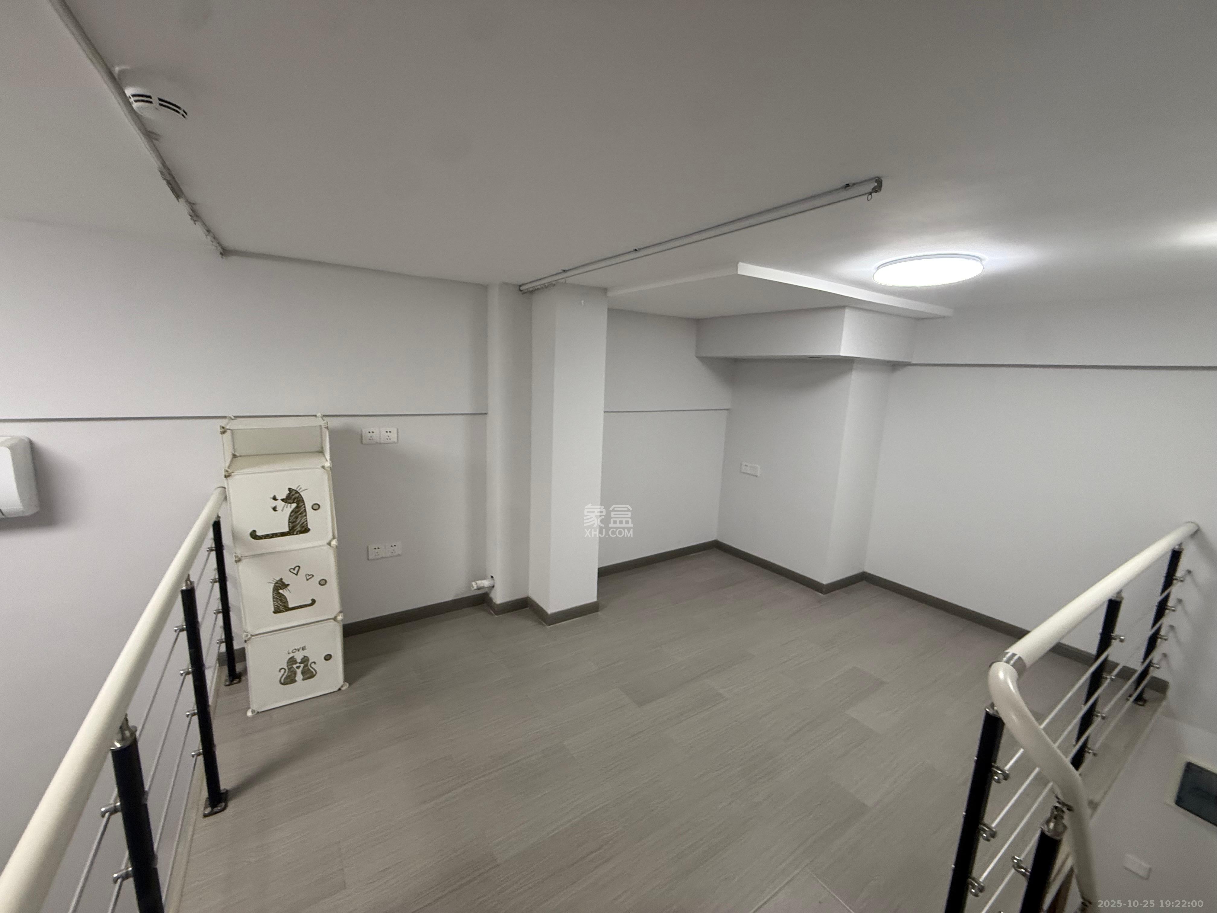 金地铂悦  1室0厅0卫    1300.0元/月室内图