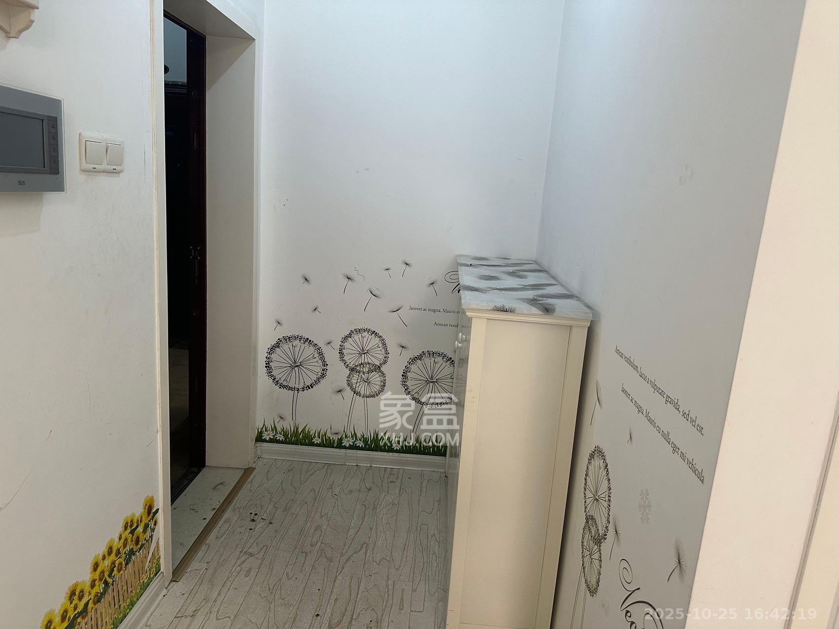 颐和佳园 2室2厅1卫 1800.0元/月 颐和佳园 2室2厅1卫 1800.0元/月室内图