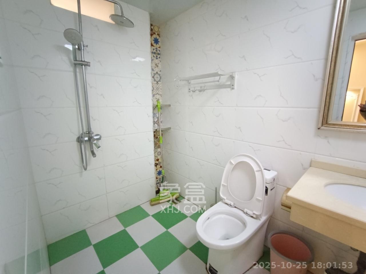 北辰三角洲E3区  1室1厅1卫    2400.0元/月 北辰三角洲E3区  1室1厅1卫    2400.0元/月室内图