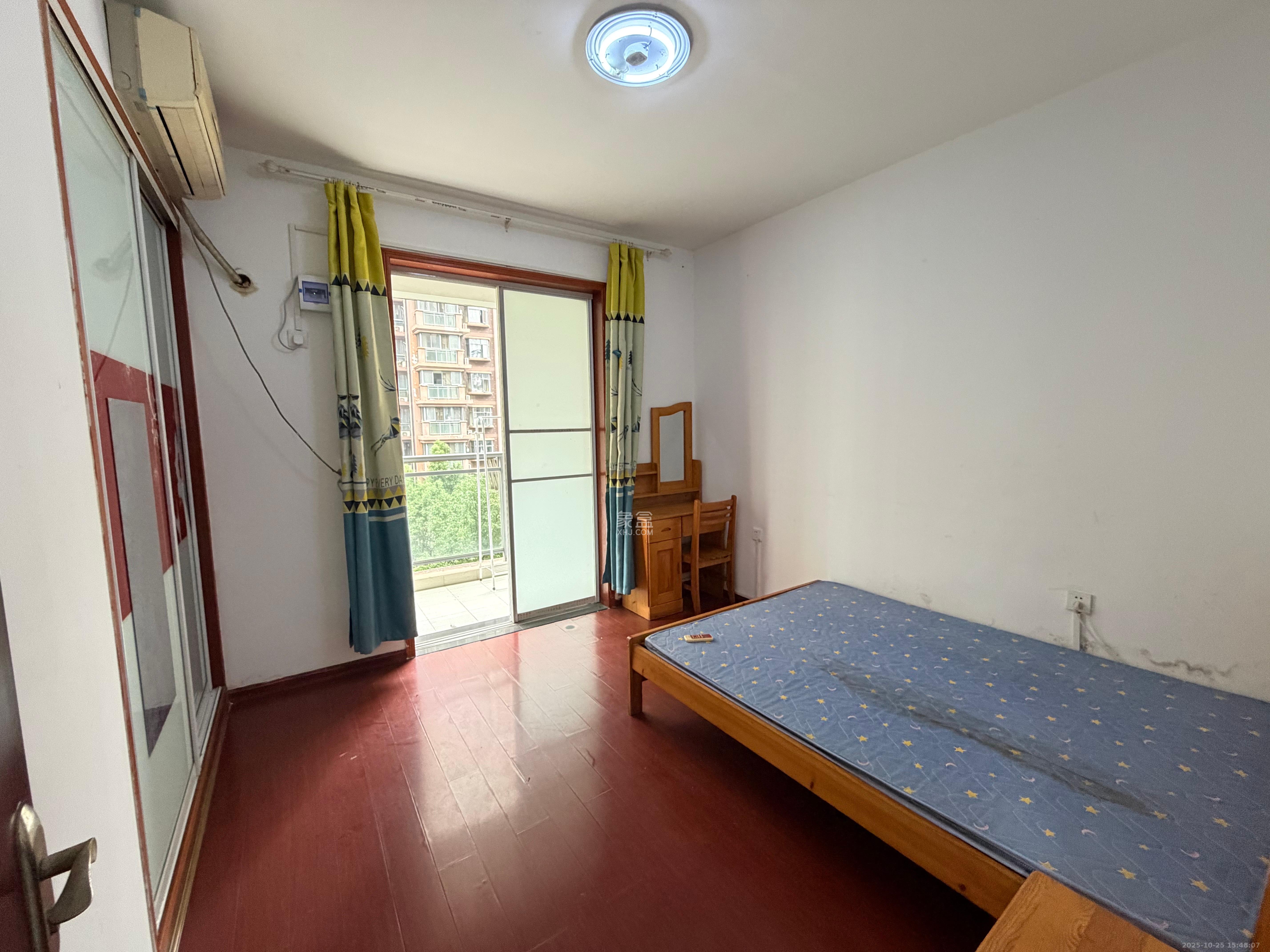 恒盛世家  5室1厅2卫    2200.0元/月室内图