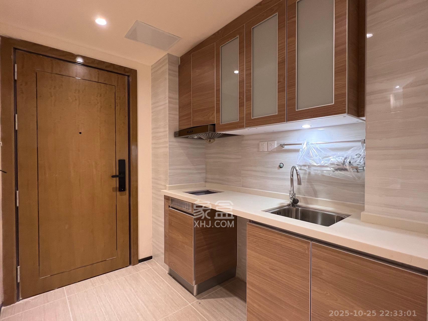 恒大国际广场  1室1厅1卫    2000.0元/月 恒大国际广场  1室1厅1卫    2000.0元/月室内图