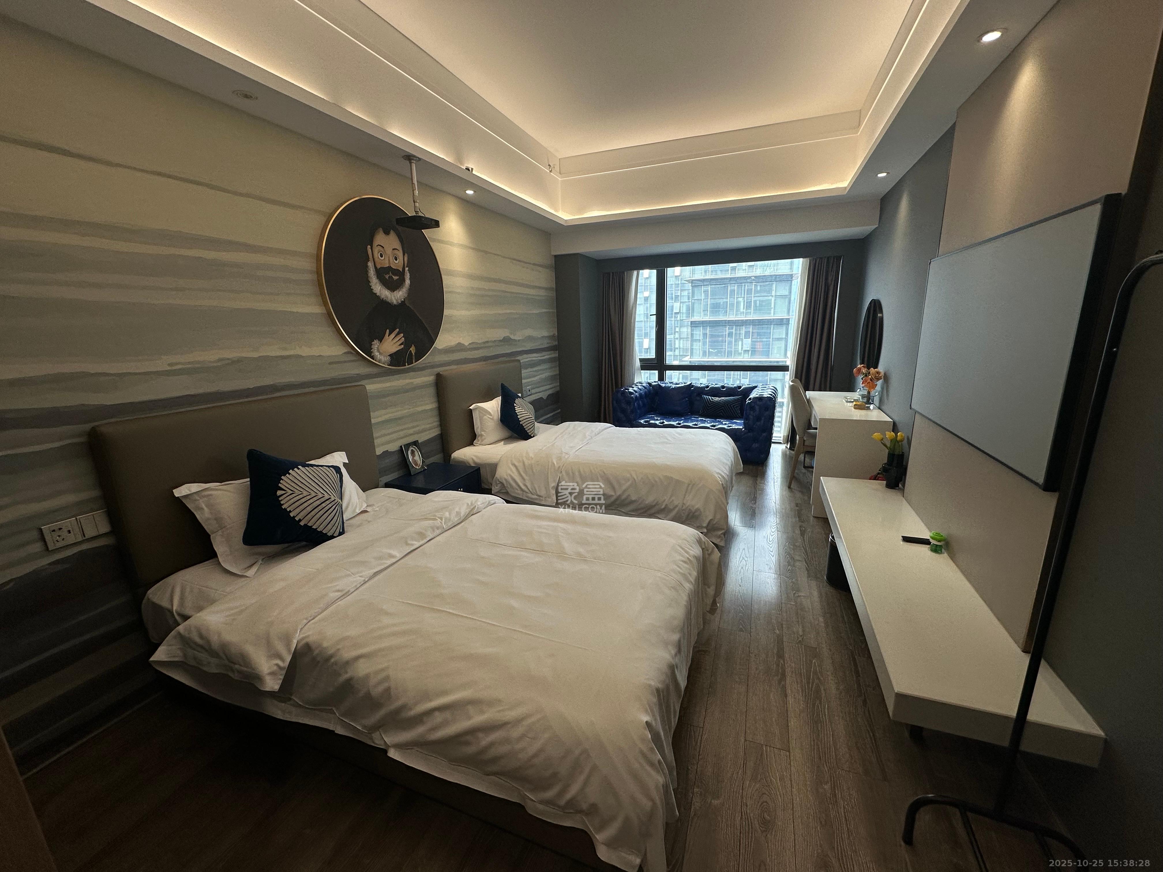 华远华时代  1室1厅1卫    2300.0元/月