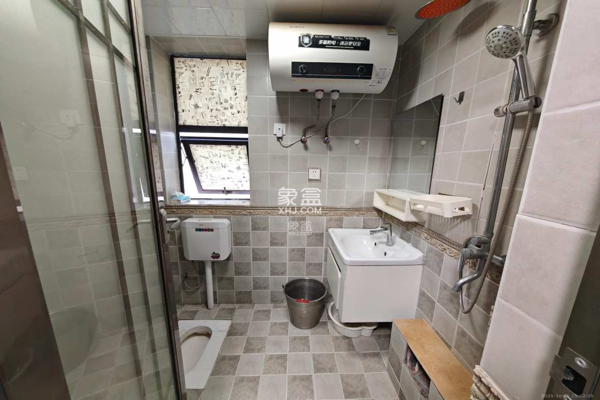 达美D6区  1室1厅1卫    1400.0元/月 达美D6区  1室1厅1卫    1400.0元/月室内图