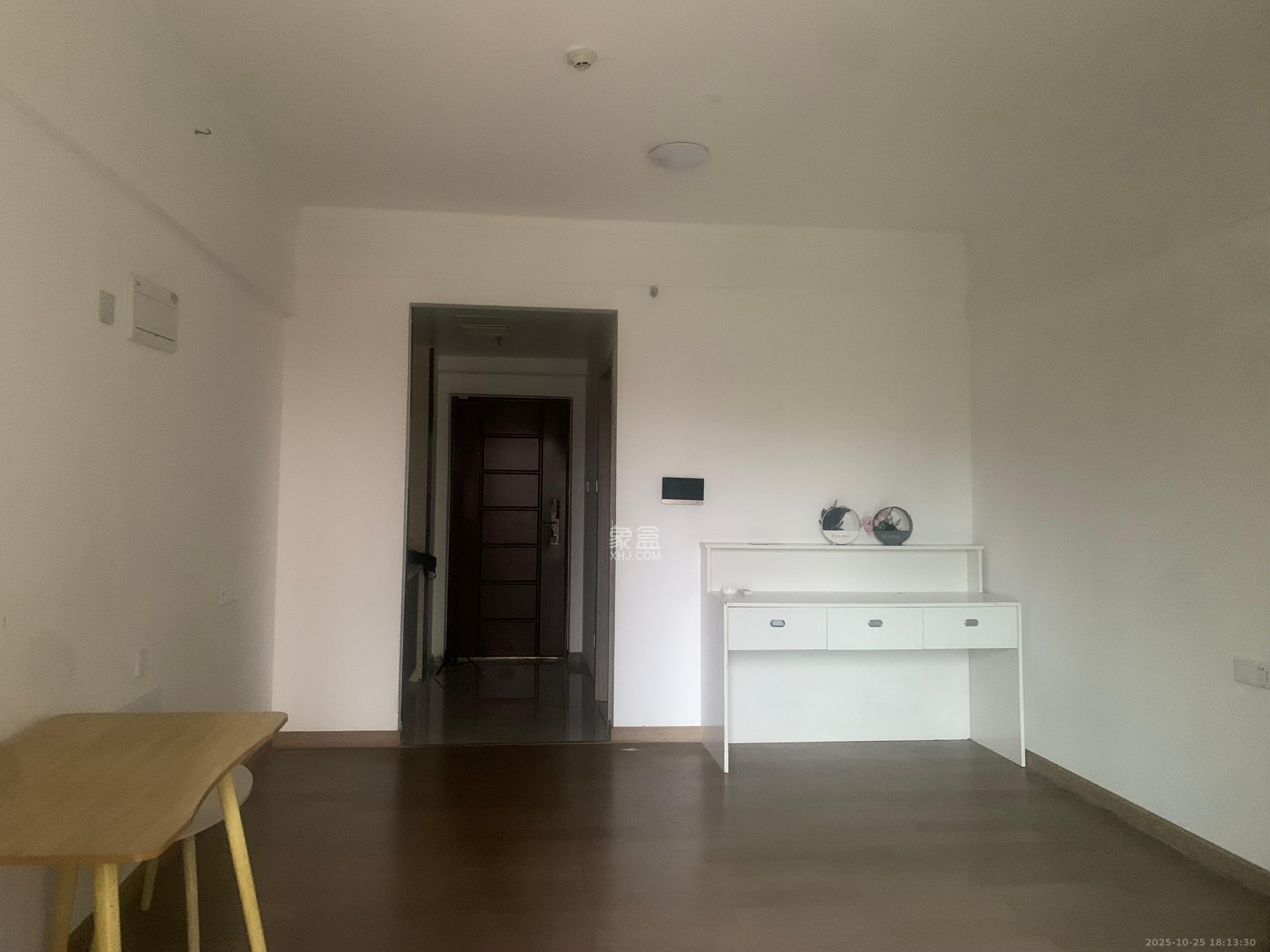 美的翰城  1室1厅1卫    1400.0元/月室内图