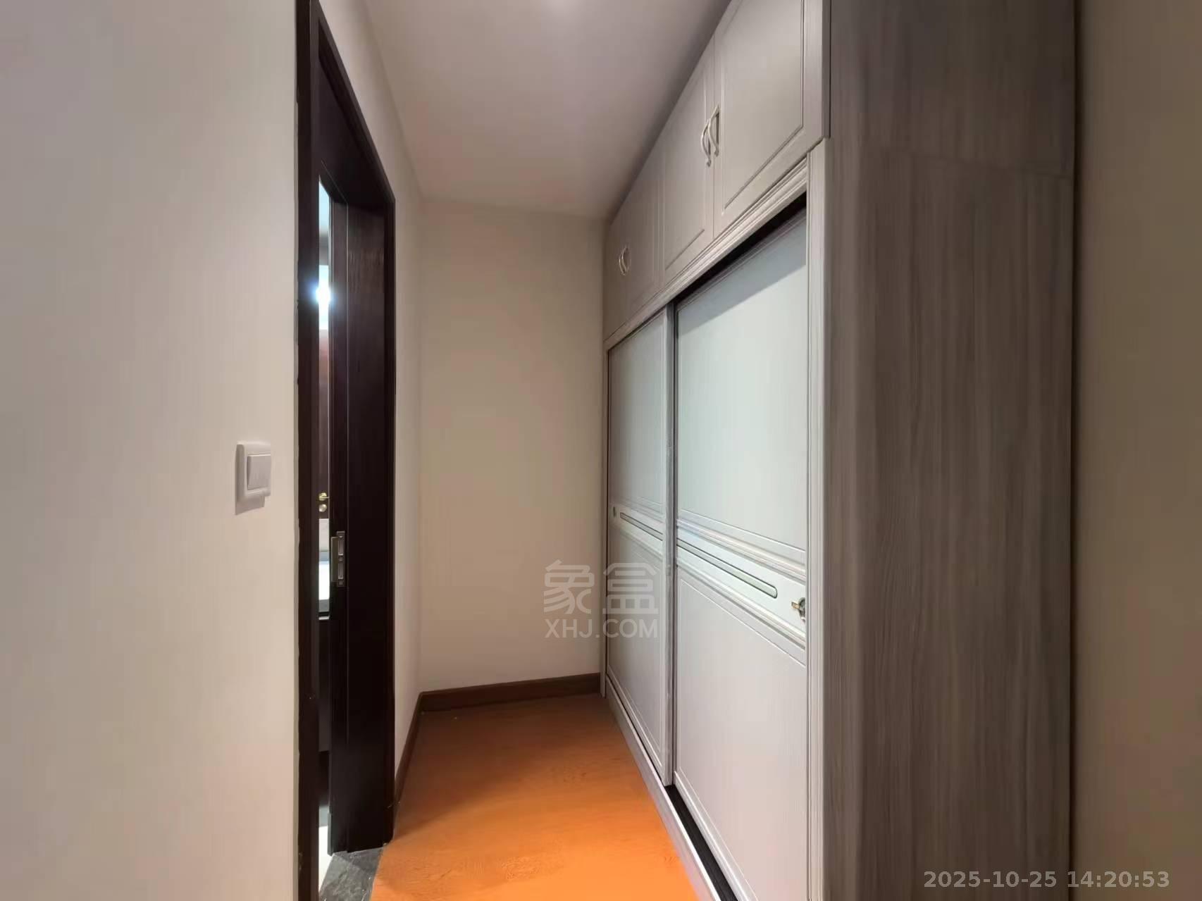 株洲恒大悦珑台  3室2厅2卫    1700.0元/月 株洲恒大悦珑台  3室2厅2卫    1700.0元/月室内图