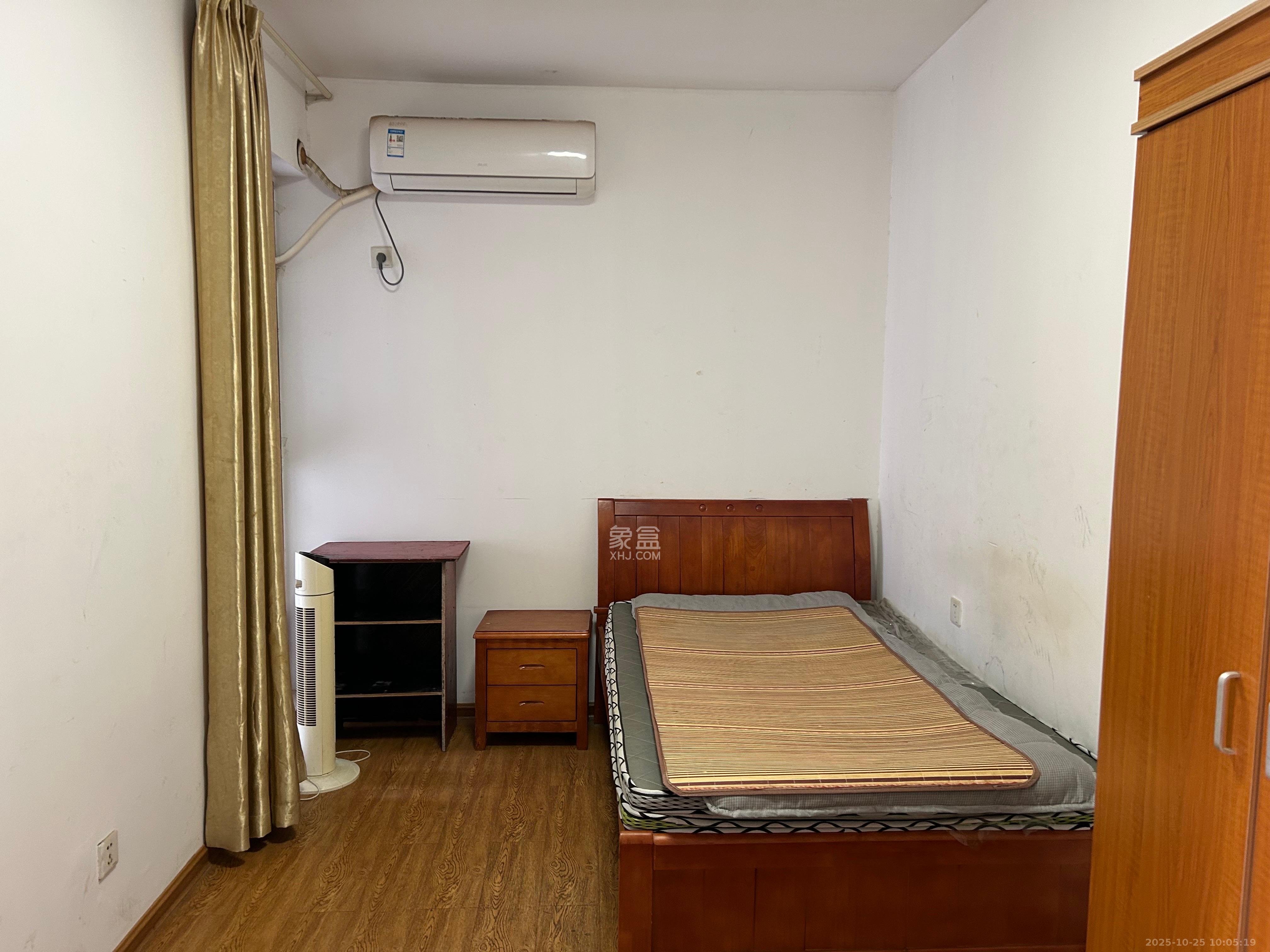 星月绿洲  1室0厅0卫    1900.0元/月室内图