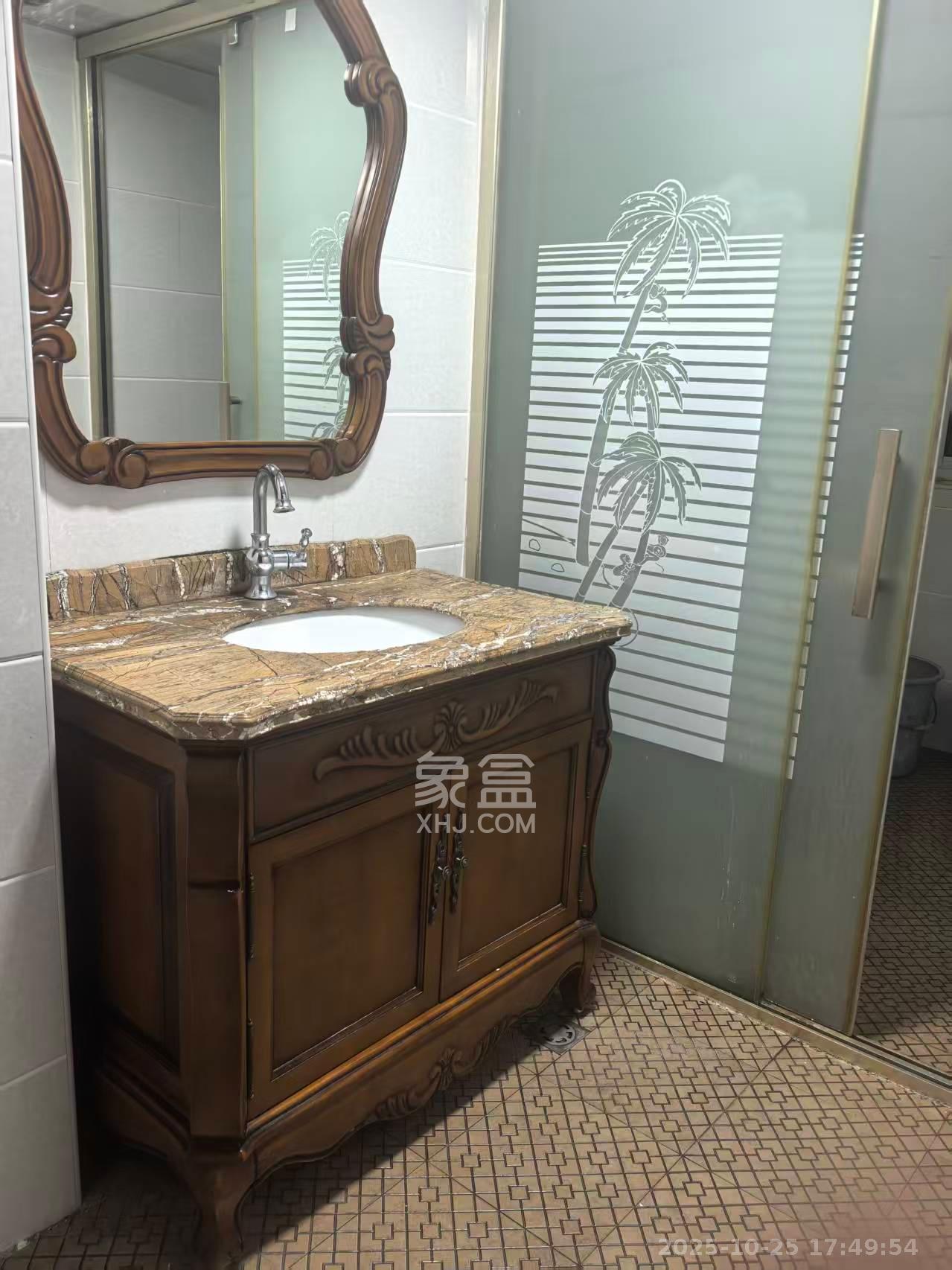 星城新宇月雅苑(月塘小区)  4室2厅2卫    2400.0元/月 星城新宇月雅苑(月塘小区)  4室2厅2卫    2400.0元/月室内图