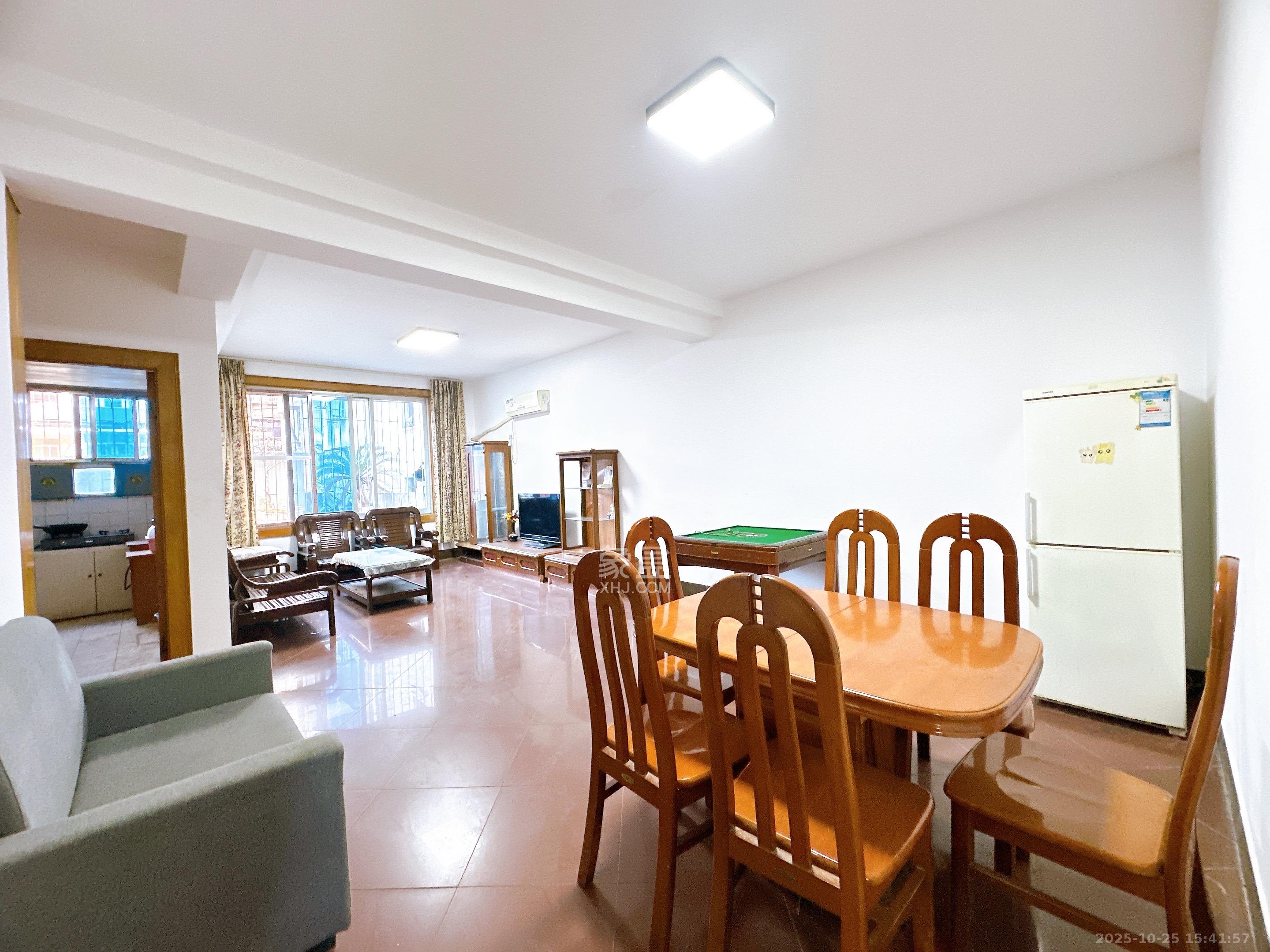 大/小王家巷散盘  3室2厅1卫    2100.0元/月室内图