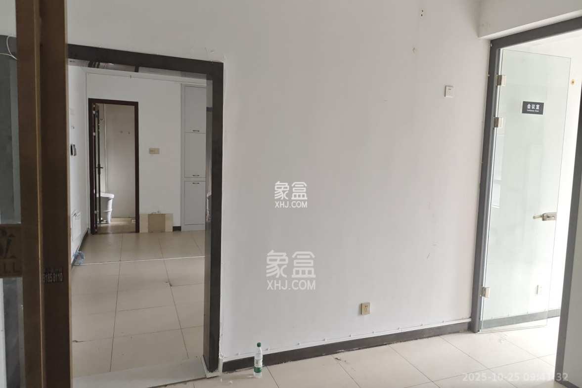 万博汇 2室1厅1卫 2000.0元/月 万博汇 2室1厅1卫 2000.0元/月室内图