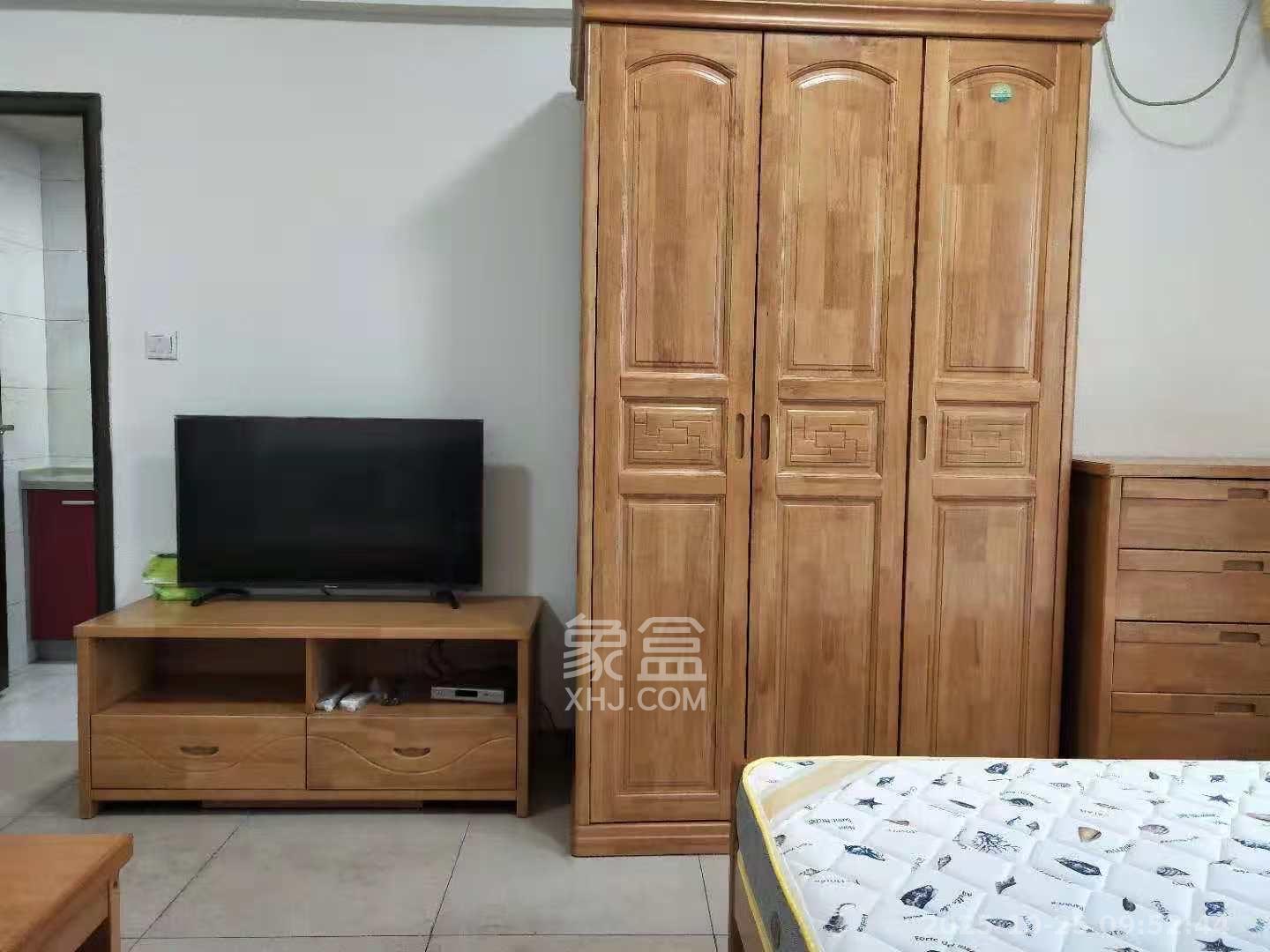 BOBO天下城（CTA财富中心）  1室1厅1卫    1700.0元/月室内图